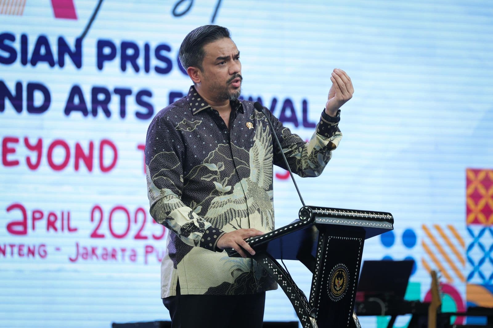 Menteri UMKM Ungkap Indikasi Impor Ilegal via Kargo