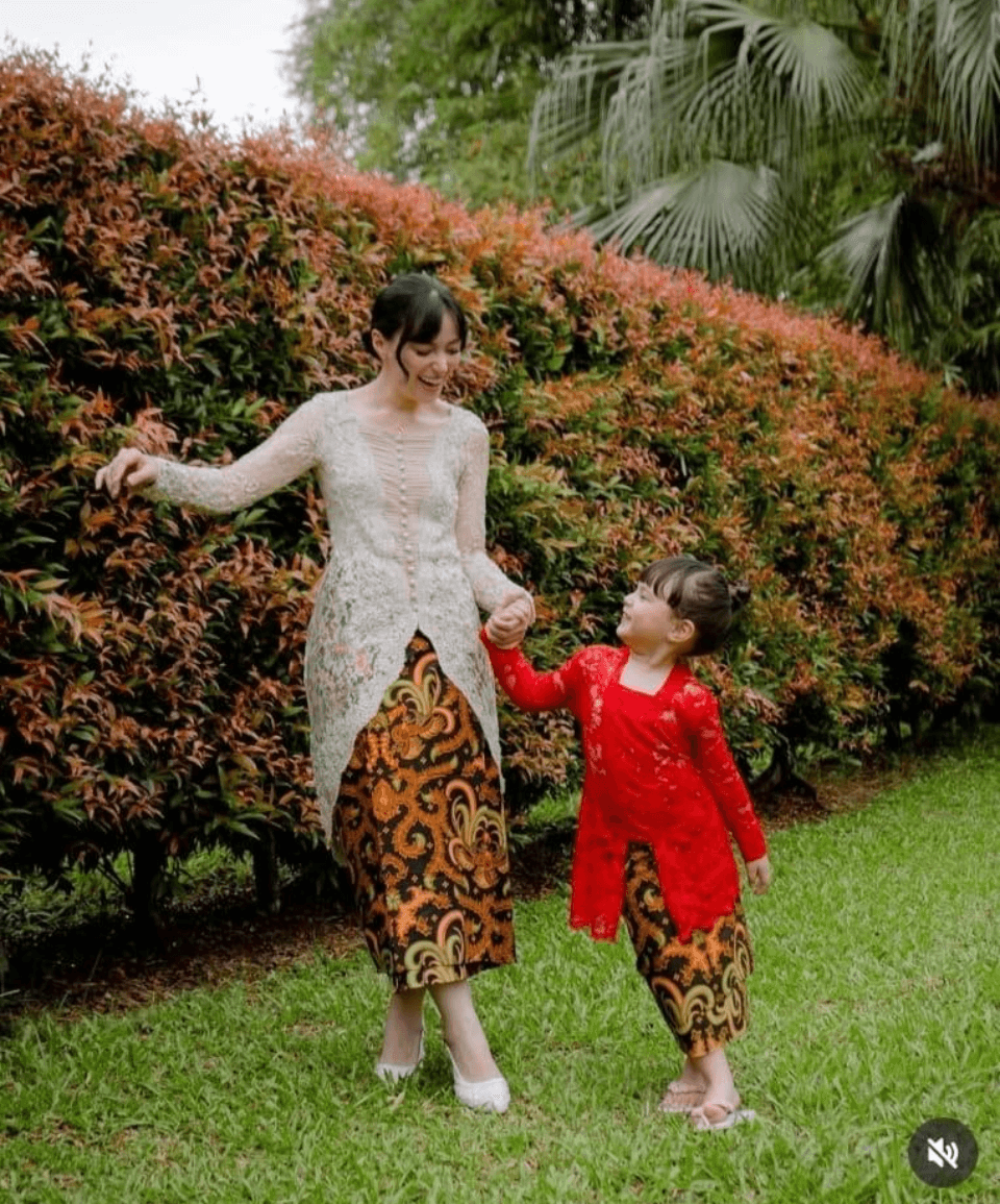 3 Tips Asmirandah Optimalkan Kecerdasan Si Kecil