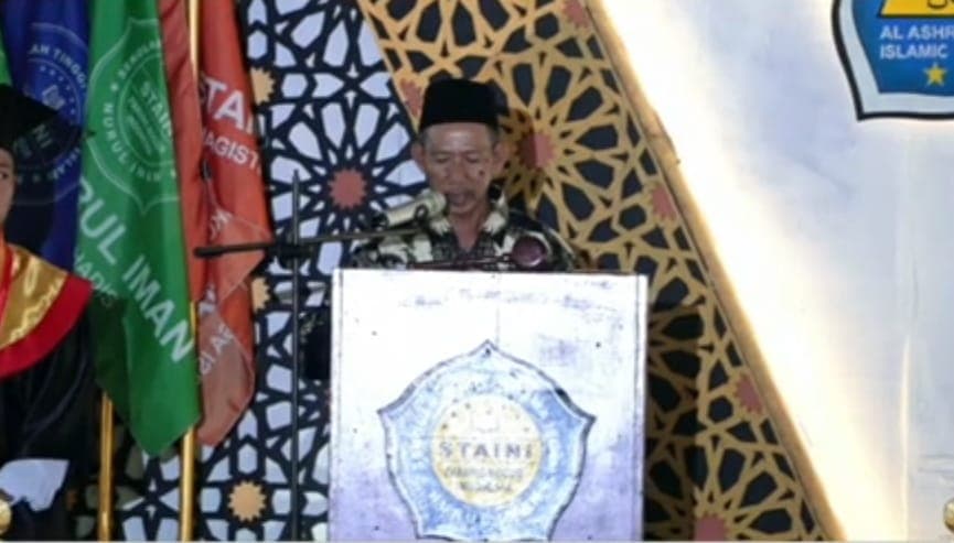 Kisah Haru Bapak Niman, Wali Wisudawan STAI Nurul Iman: Saya Hanya Kuli Kebun, Serasa Mimpi Anak Saya Sarjana