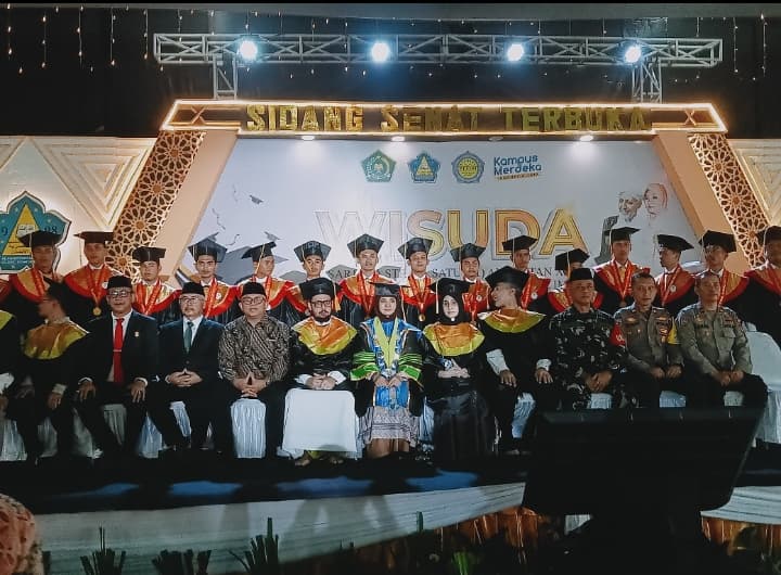 Wisuda 448 Sarjana, Ketua STAINI Parung Bogor: Gelar Sarjana Adalah Gerbang Menuju Pengabdian