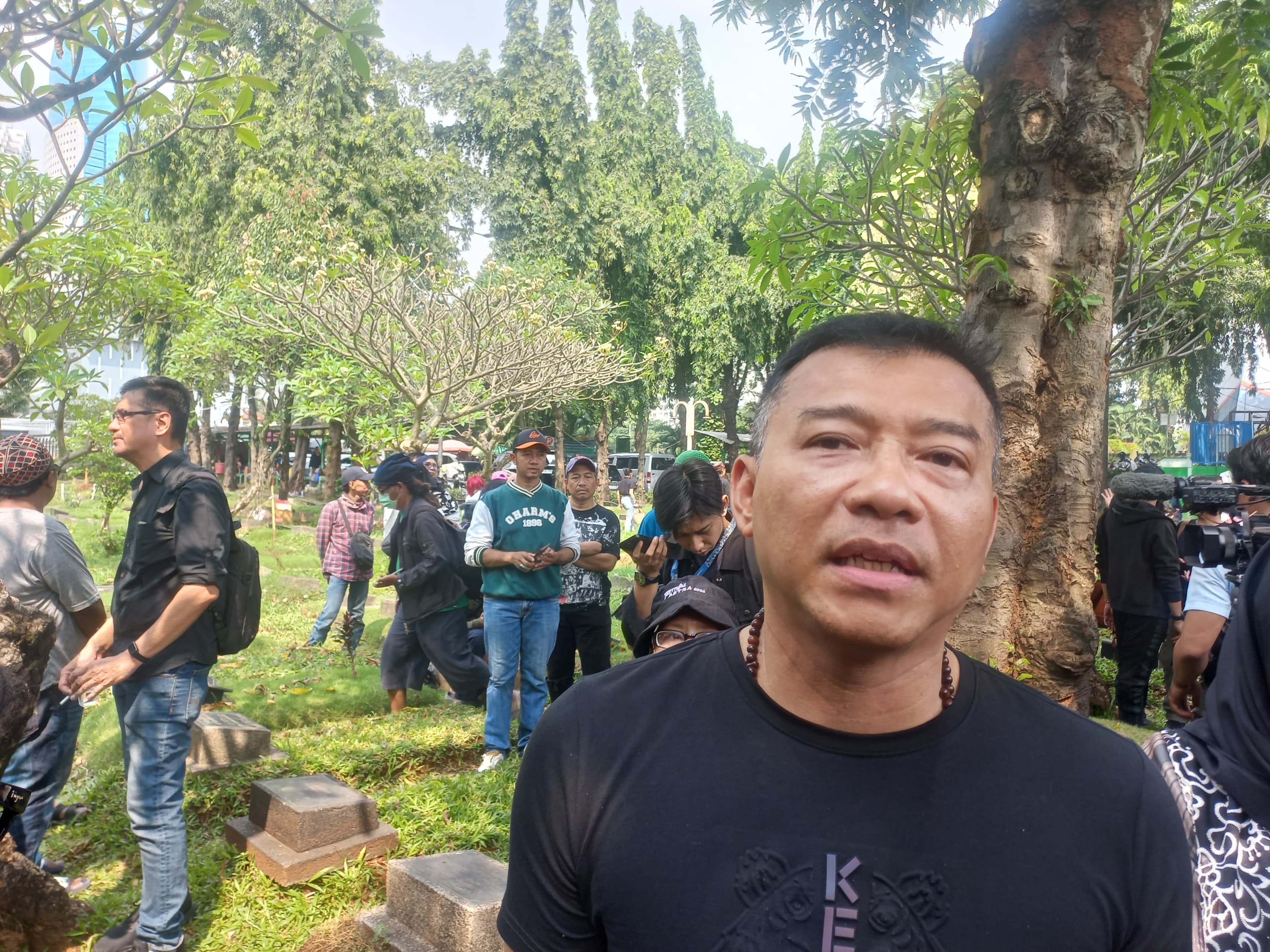 Anang Hermansyah Kenang Kebaikan Bunda Iffet Saat Pertama Kali ke Jakarta