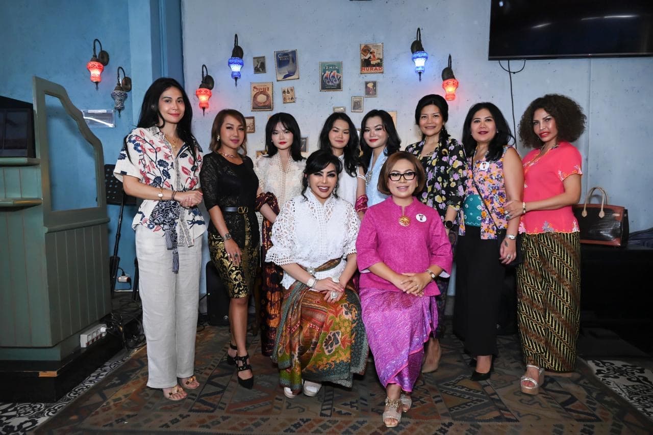 Kolaborasi Perempuan Lintas Generasi dan Budaya Warnai Peringatan Hari Kartini