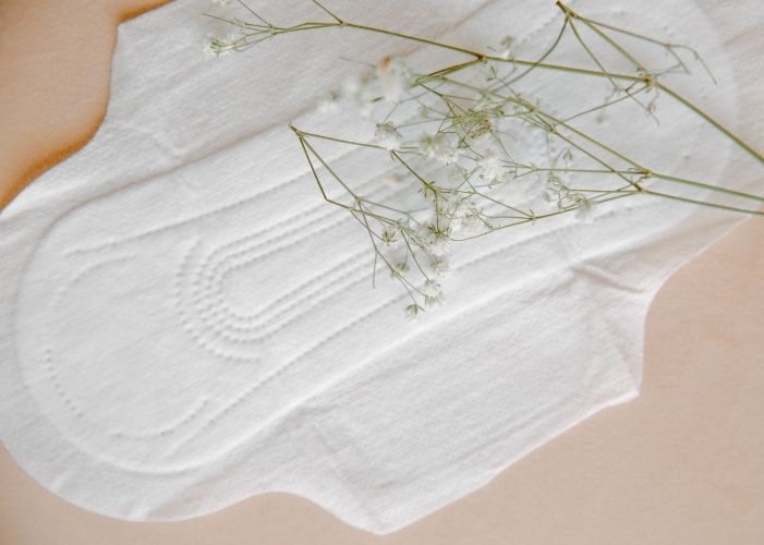 Apakah Mencuci Pembalut Wajib? Ini Fakta Lengkap Menurut Kesehatan dan Hukum Islam