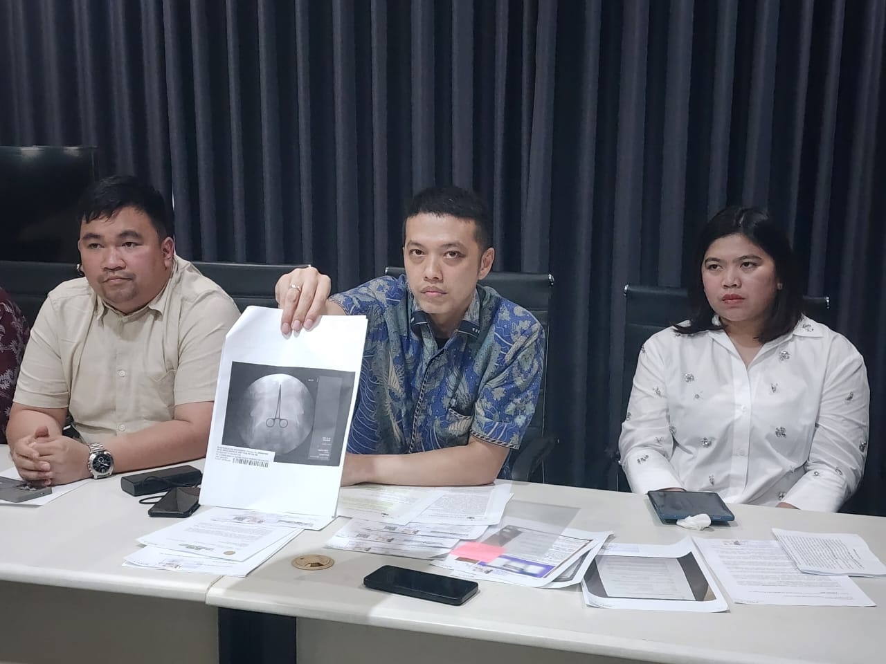 2 Jarum Utuh Tertinggal di Tubuh Pasien Pasca Operasi, RS MRCCC Siloam Semanggi Diseret ke Pengadilan