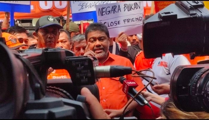 200 Ribu Buruh Berkumpul di Monas Peringati May Day