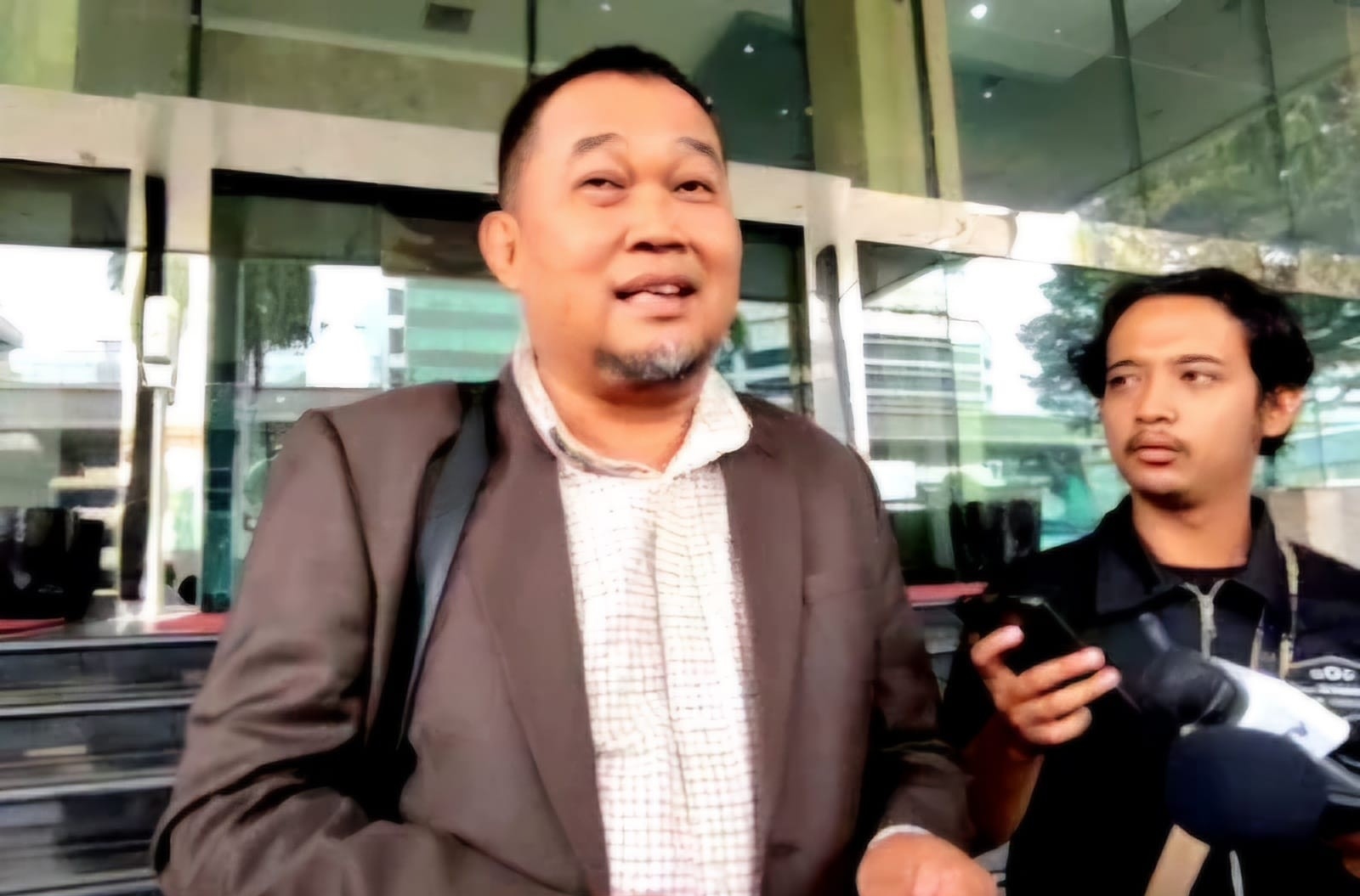 MAKI Dorong KPK Telusuri Aliran Rp100 Miliar ke Rekening PBNU dari Mardani H Maming