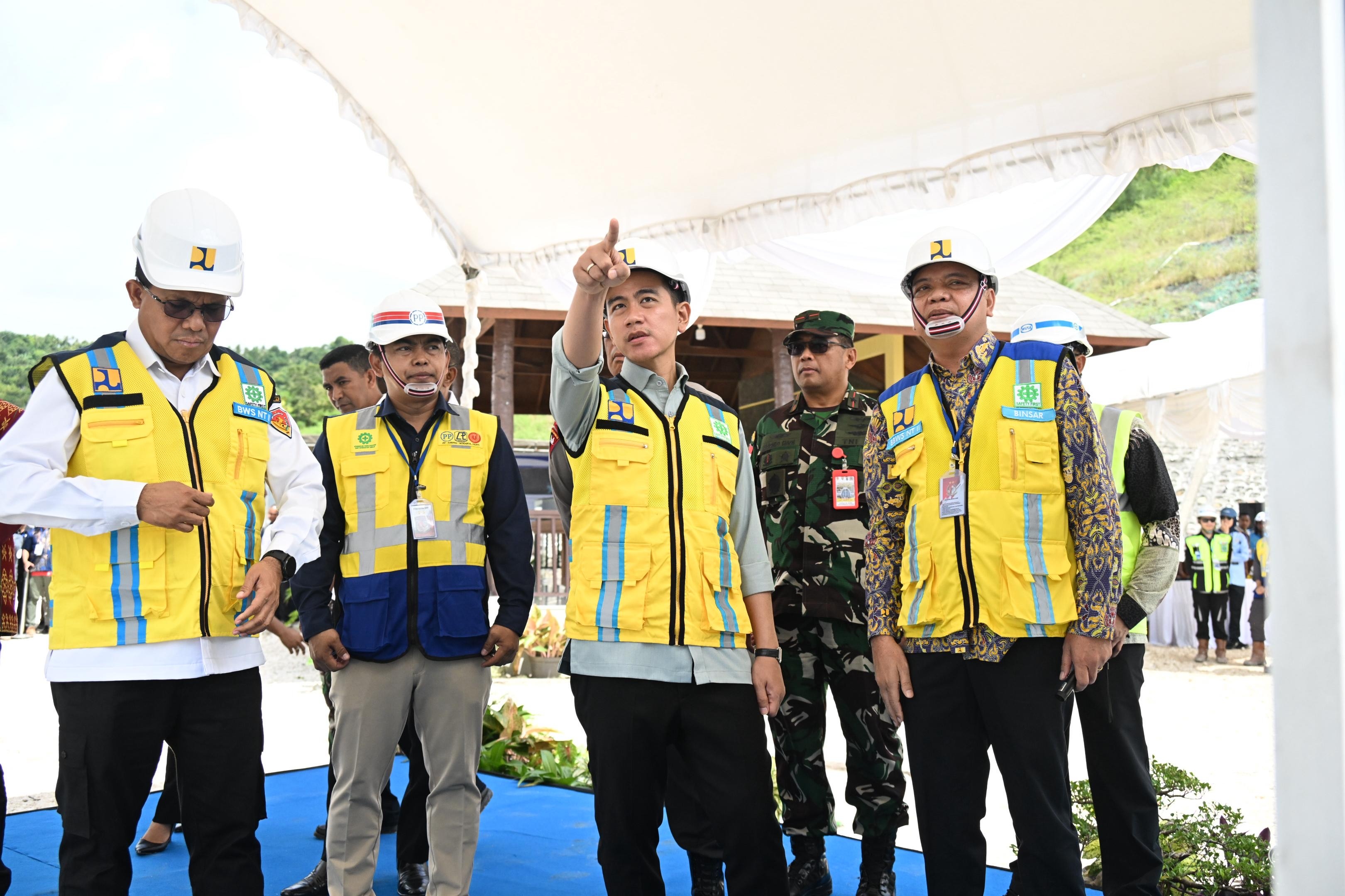 Perkuat Sektor Pertanian, Gibran Pantau Progres Pembangunan Bendungan Manikin NTT