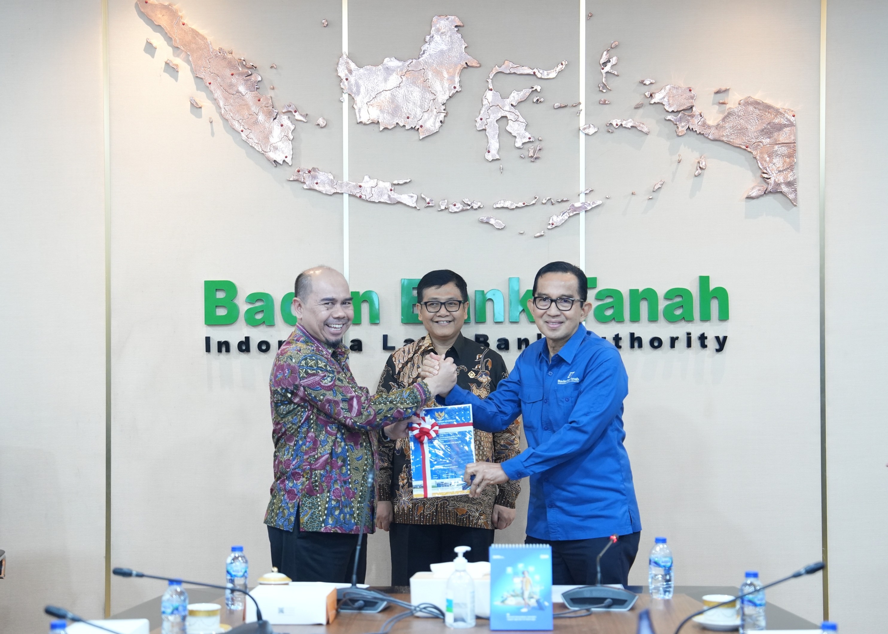 BPK Serahkan LHP ke Badan Bank Tanah, Apresiasi Pengelolaan Tanah Negara