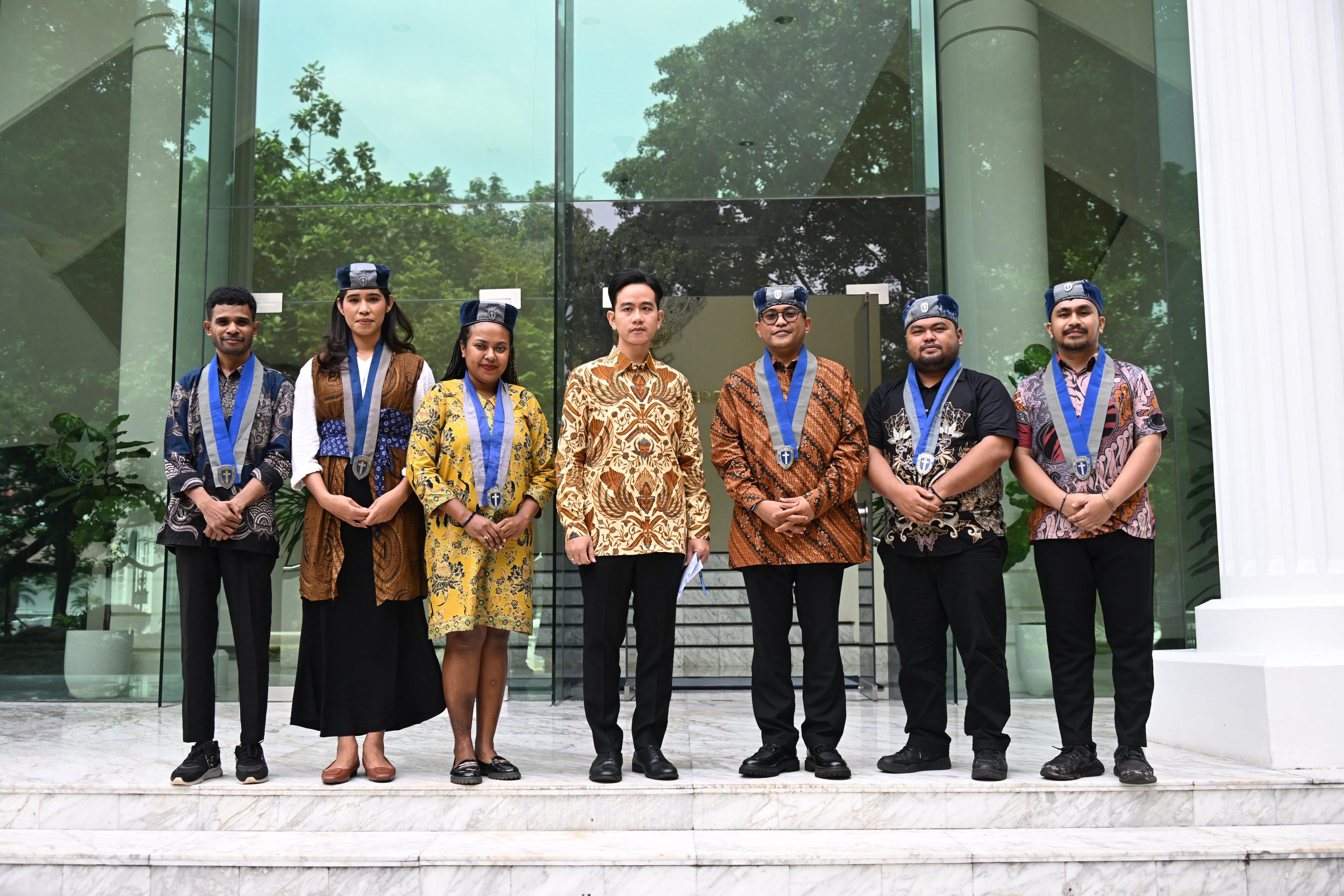 Terima Audiensi Pengurus Pusat GMKI, Gibran Ajak Anak Muda Aktif Bangun Negeri