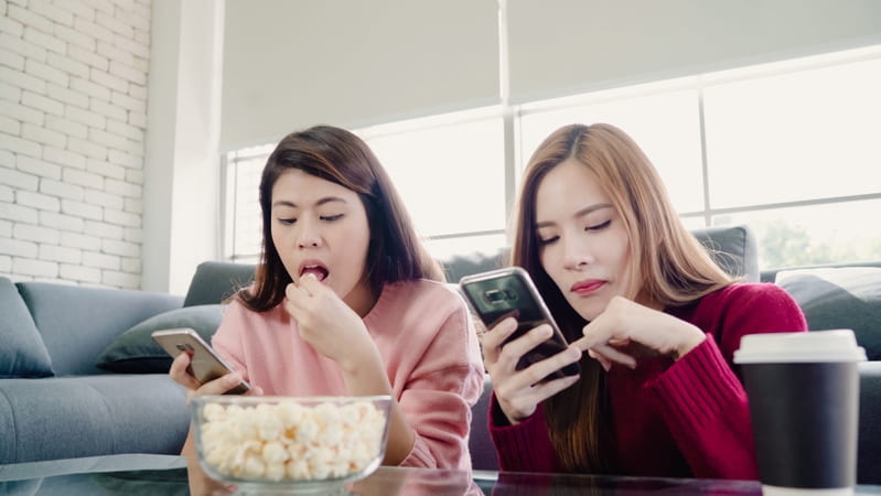 Nonton Film MidasXXI atau Terbit21 Apakah Halal dalam Pandangan Islam? Bagaimana LK21, Rebahin dan IndoXXI?