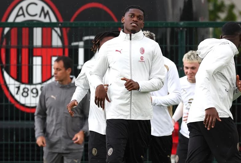 Prediksi Skor dan Susunan Pemain AC Milan vs Bologna: Rafael Leao Kembali, Rossoblu Pasang 4 Bek