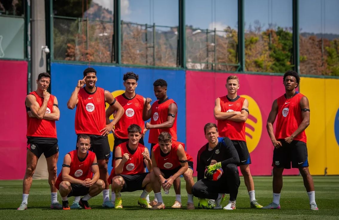 Prediksi Skor dan Susunan Pemain Espanyol vs Barcelona: Trisula Raphinha-Lewandowski-Yamal Kembali