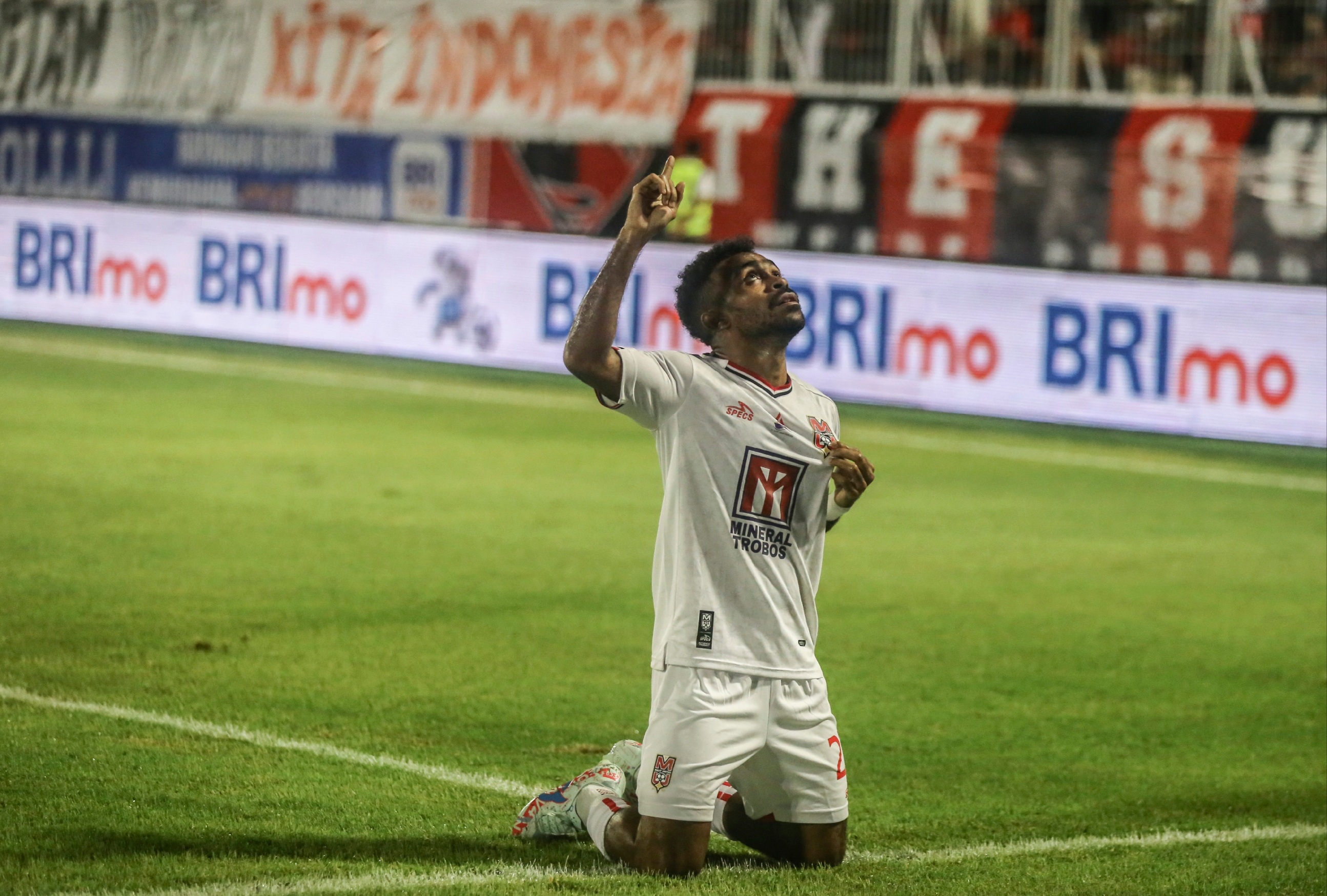 Yance Sayuri Hattrick ke Gawang PSIS Semarang, Malut United Naik ke Posisi 3