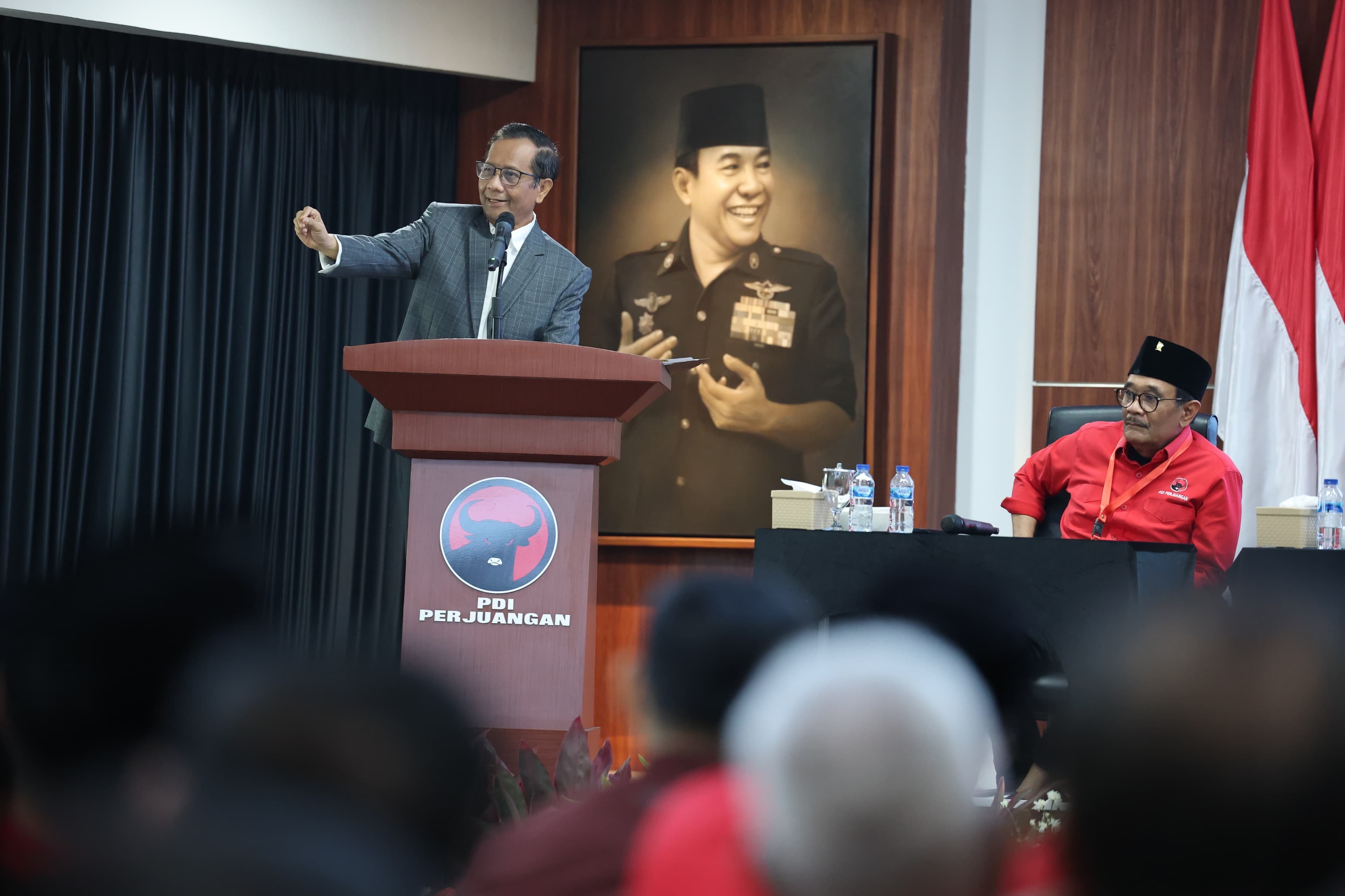 Mahfud MD Ingatkan Kepala Daerah dari PDIP Jauhi Korupsi: Berbuat Baik Sesuai Ideologi Partai