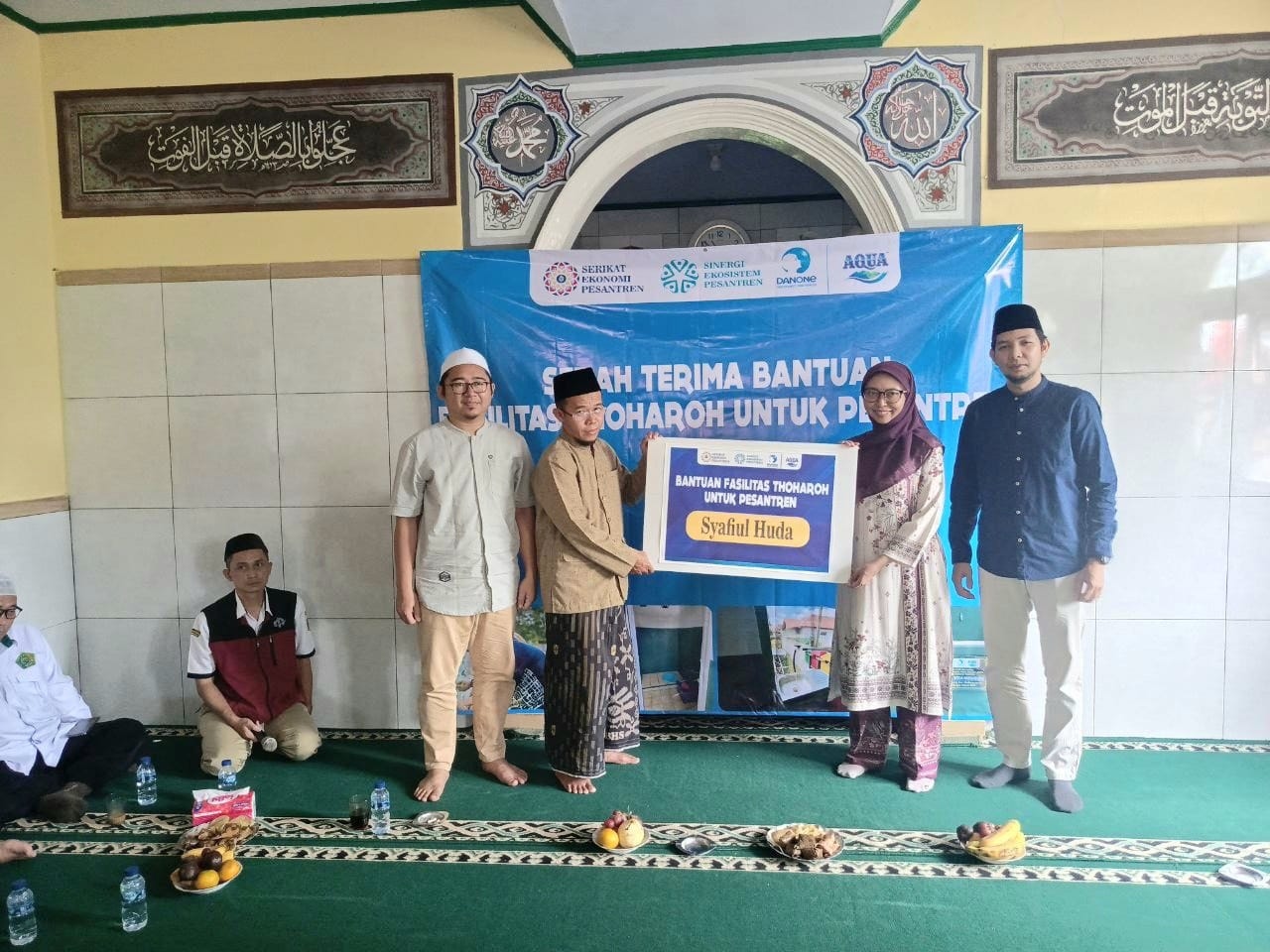 AQUA Salurkan Fasilitas Air Bersih dan Sanitasi untuk Pondok Pesantren di Jawa Barat
