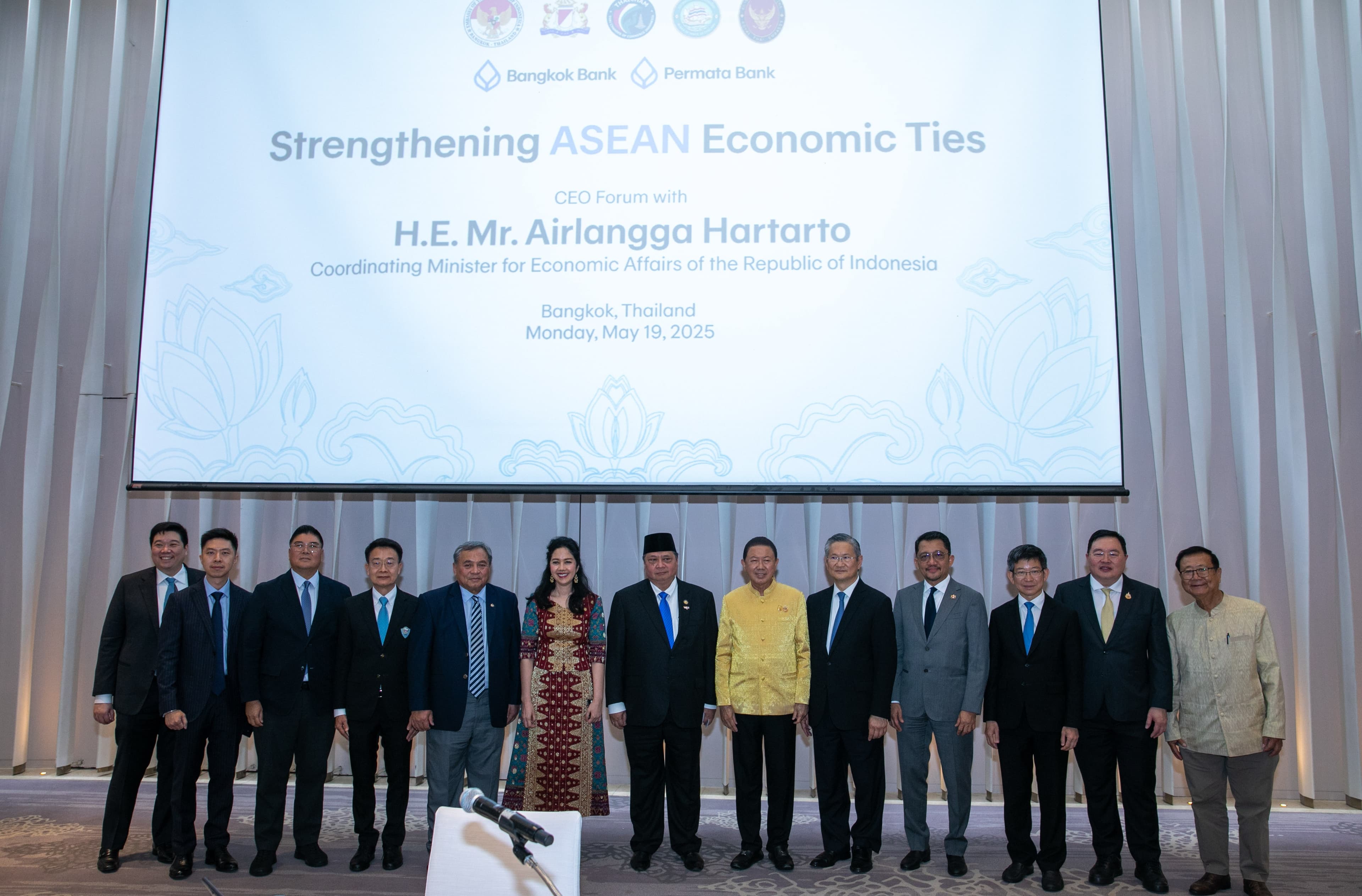 Menko Airlangga Dorong Kerja Sama Ekonomi RI-Thailand di CEO Forum Bangkok