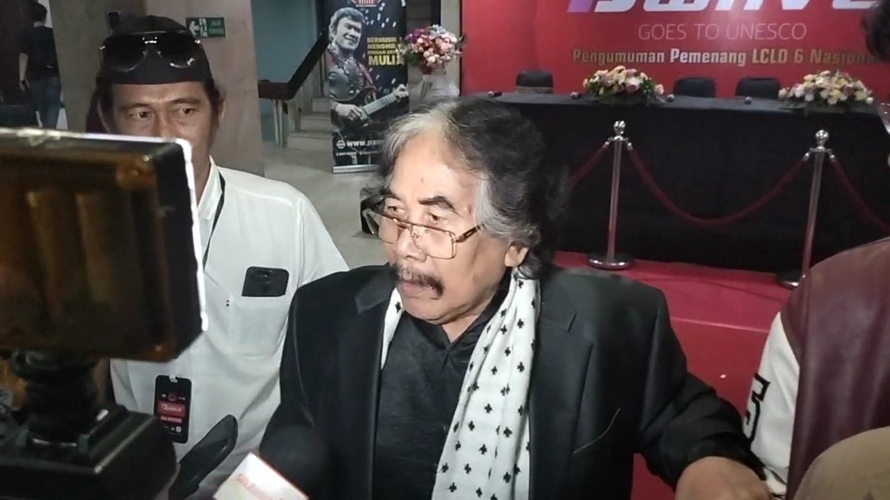 Beri Pantun, Jaja Miharja: Kalau Hidup Mau Berkah, Banyak Sedekah