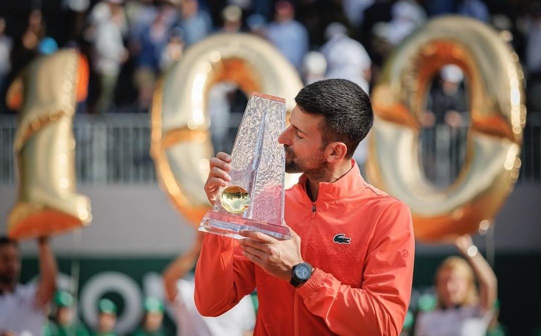 Raih Gelar ATP ke-100, Novak Djokovic Jadi Petenis Serbia Pertama Angkat Trofi dalam 20 Musim Berbeda