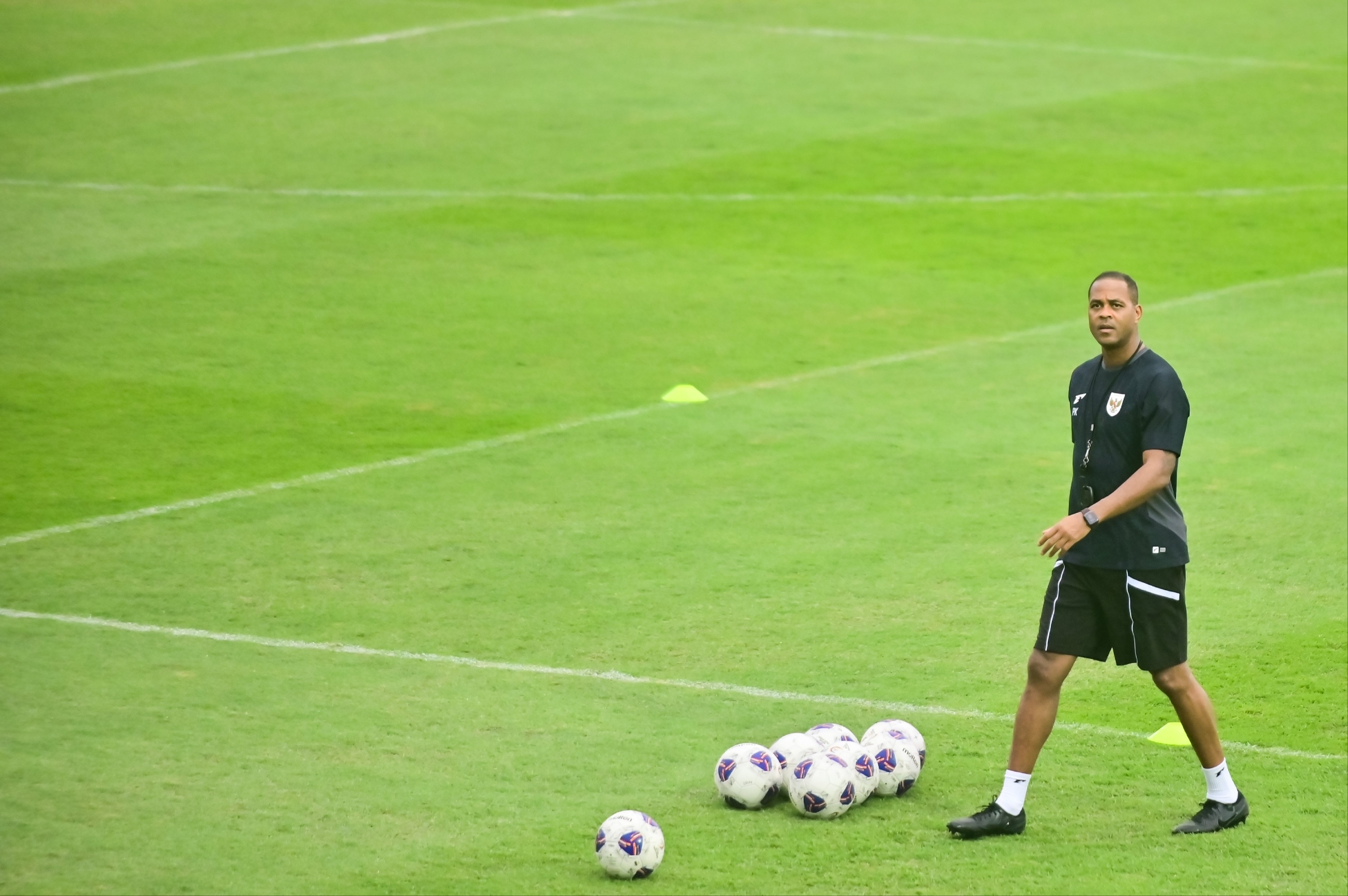 Patrick Kluivert Kecewa Ragnar Oratmangoen tidak Bisa Gabung Timnas Indonesia