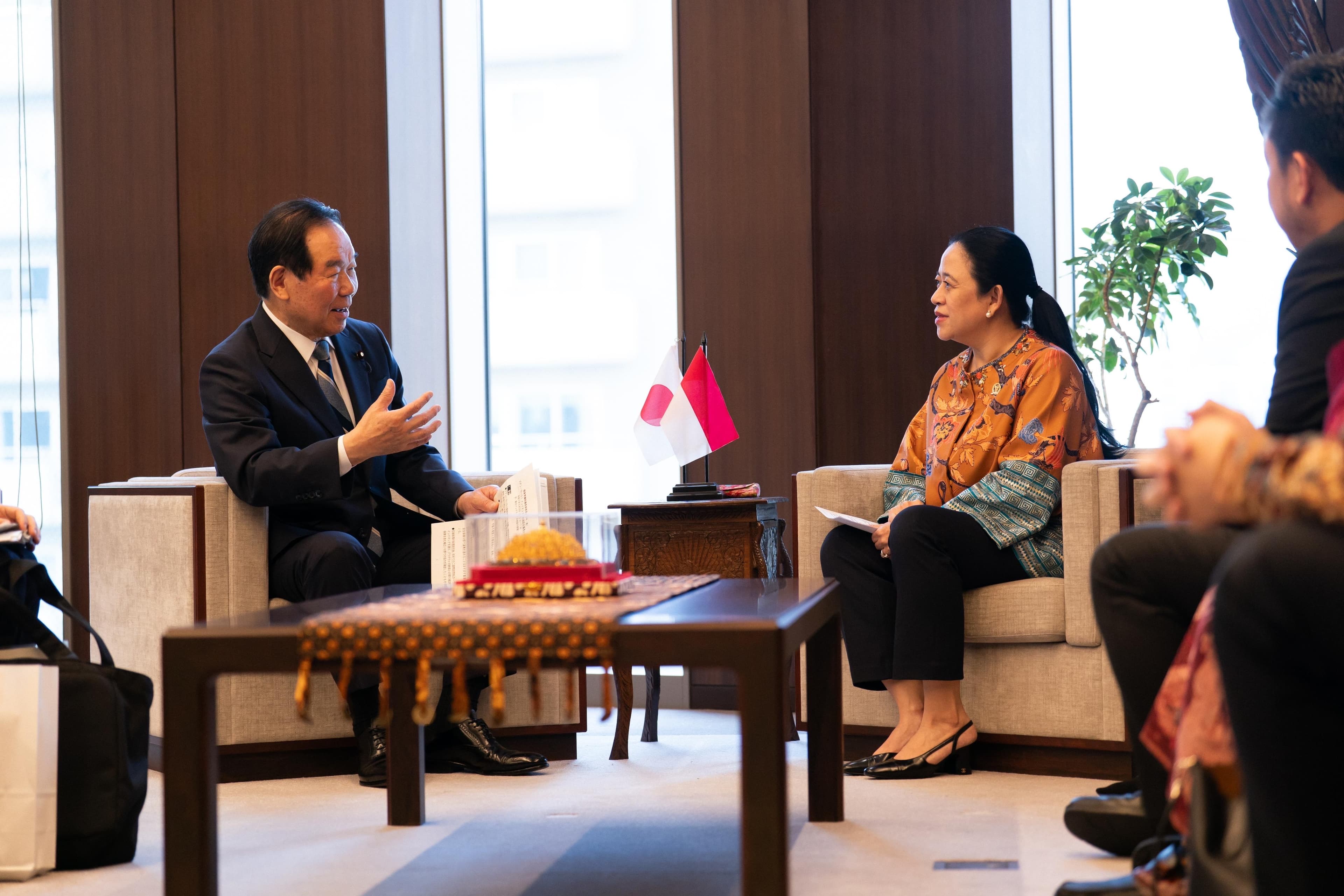 Bertemu Ketua Parlemen Jepang, Puan Minta Dukungan Pengembangan Transisi Energi Hijau