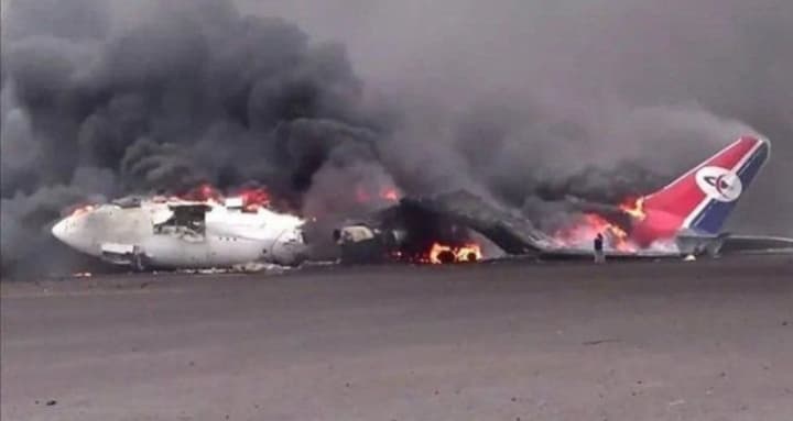 Pesawat Terakhir di Bandara Sanaa Dihancurkan Israel, Puluhan Jemaah Haji Gagal Berangkat