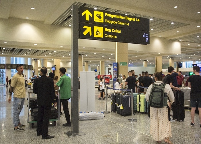 Libur Panjang, Bandara I Gusti Ngurah Rai Dipadati Penumpang Rata-rata 70 Ribu Sehari