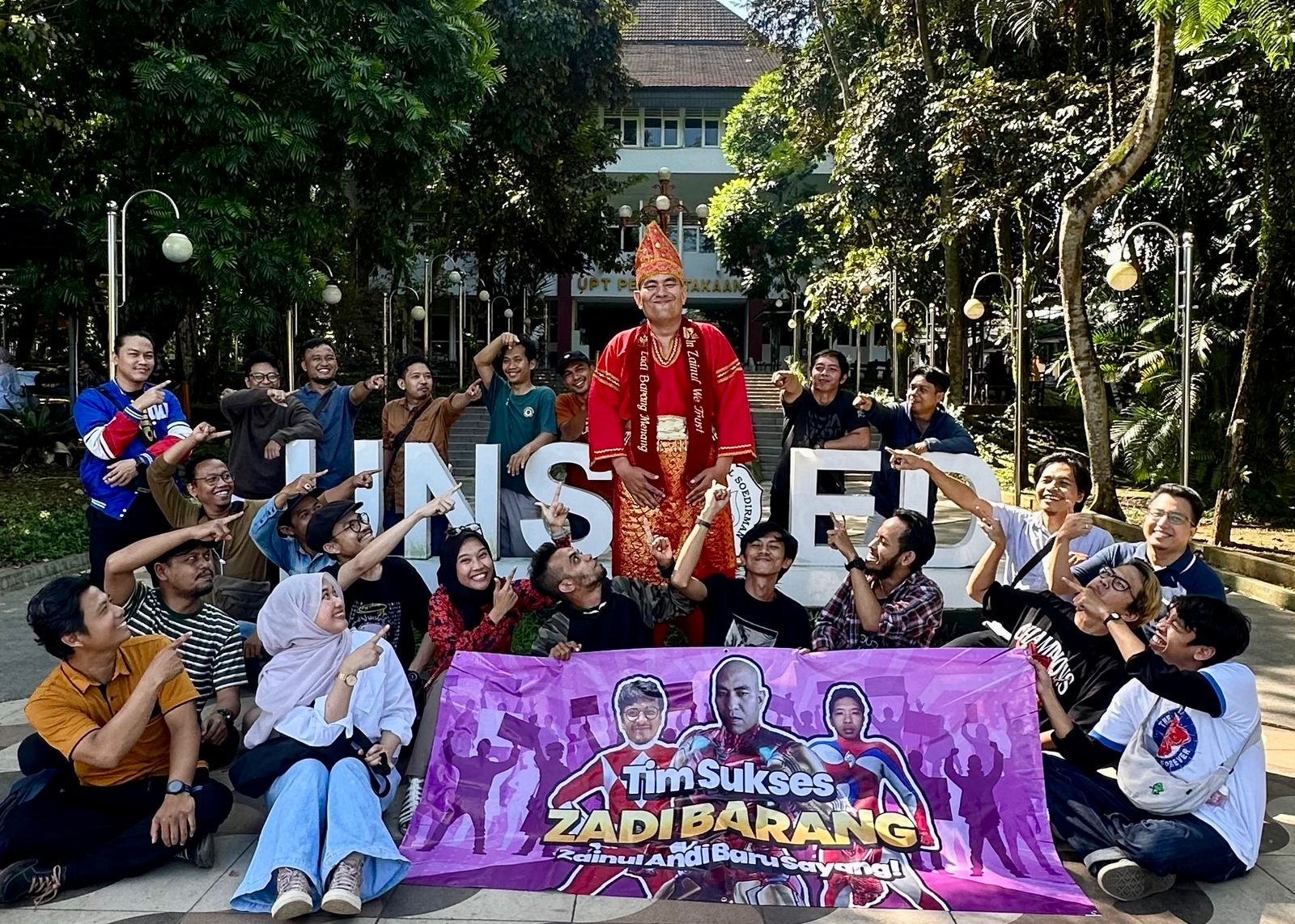 Reuni Penuh Tawa: Zainul Hakim Mundur Elegan, Dukung Nissa Rengganis Pimpin IKAPOL Unsoed