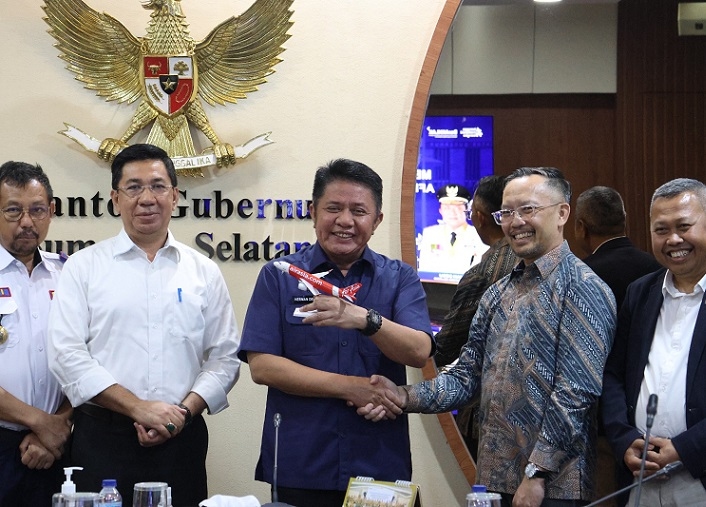 Kerja Keras Membuahkan Hasil: Gubernur Herman Deru Pulihkan Status Internasional Bandara SMB II, AirAsia Siap Layani Rute Palembang-Kuala Lumpur