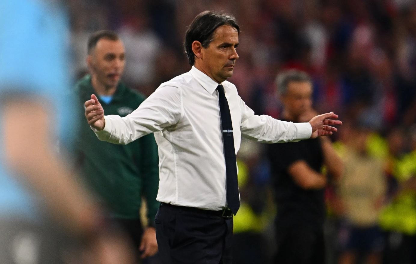 Manajemen Inter Milan Tegaskan Kekalahan atas PSG tak Berdampak Pada Posisi Simone Inzaghi