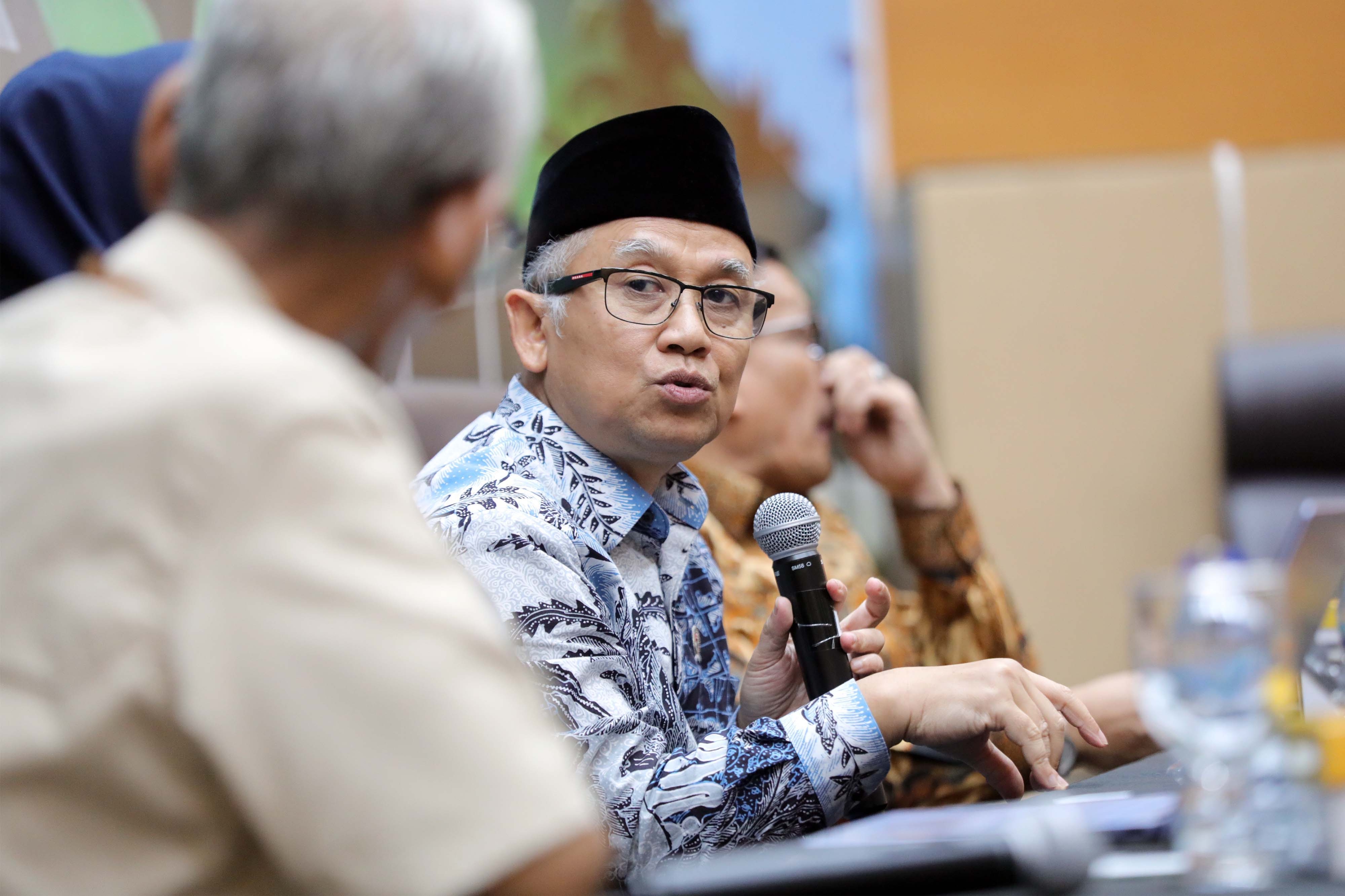 Wamendikdasmen: Kebijakan Pendidikan Dasar Gratis Kemungkinan Tahun Depan