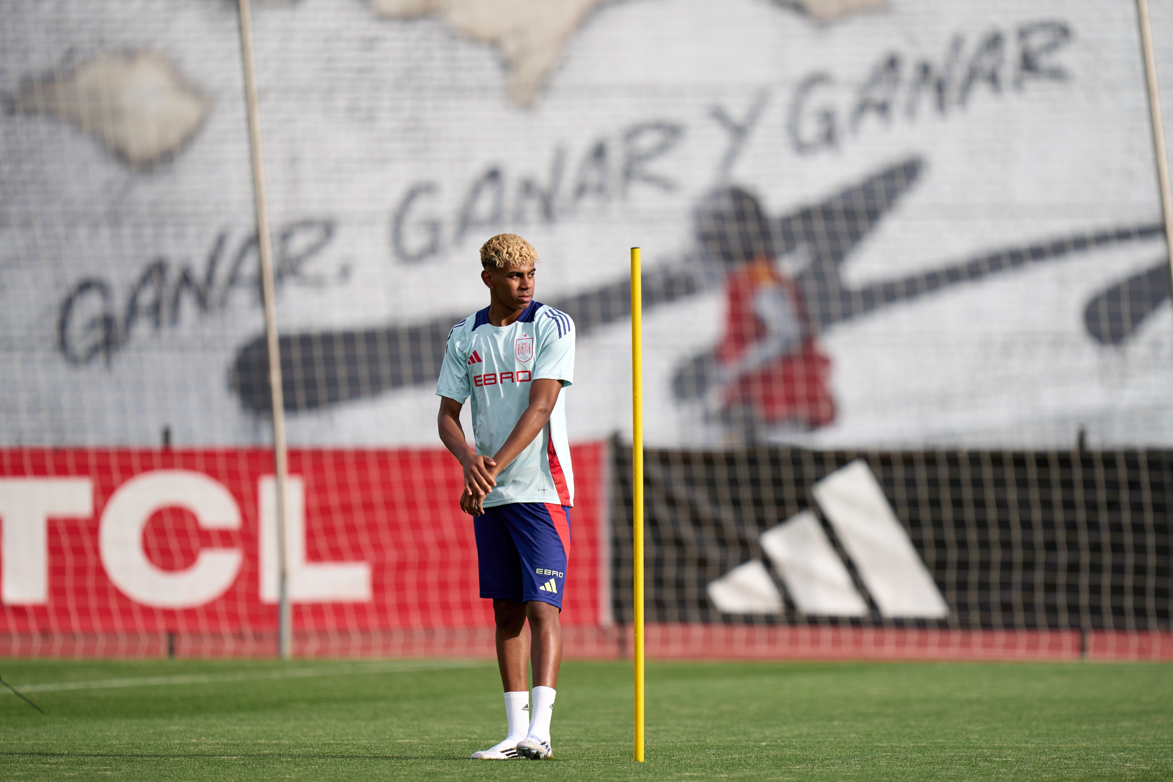 Newcastle United vs Barcelona: Lamine Yamal Dipastikan Absen di Laga Pembuka Liga Champions