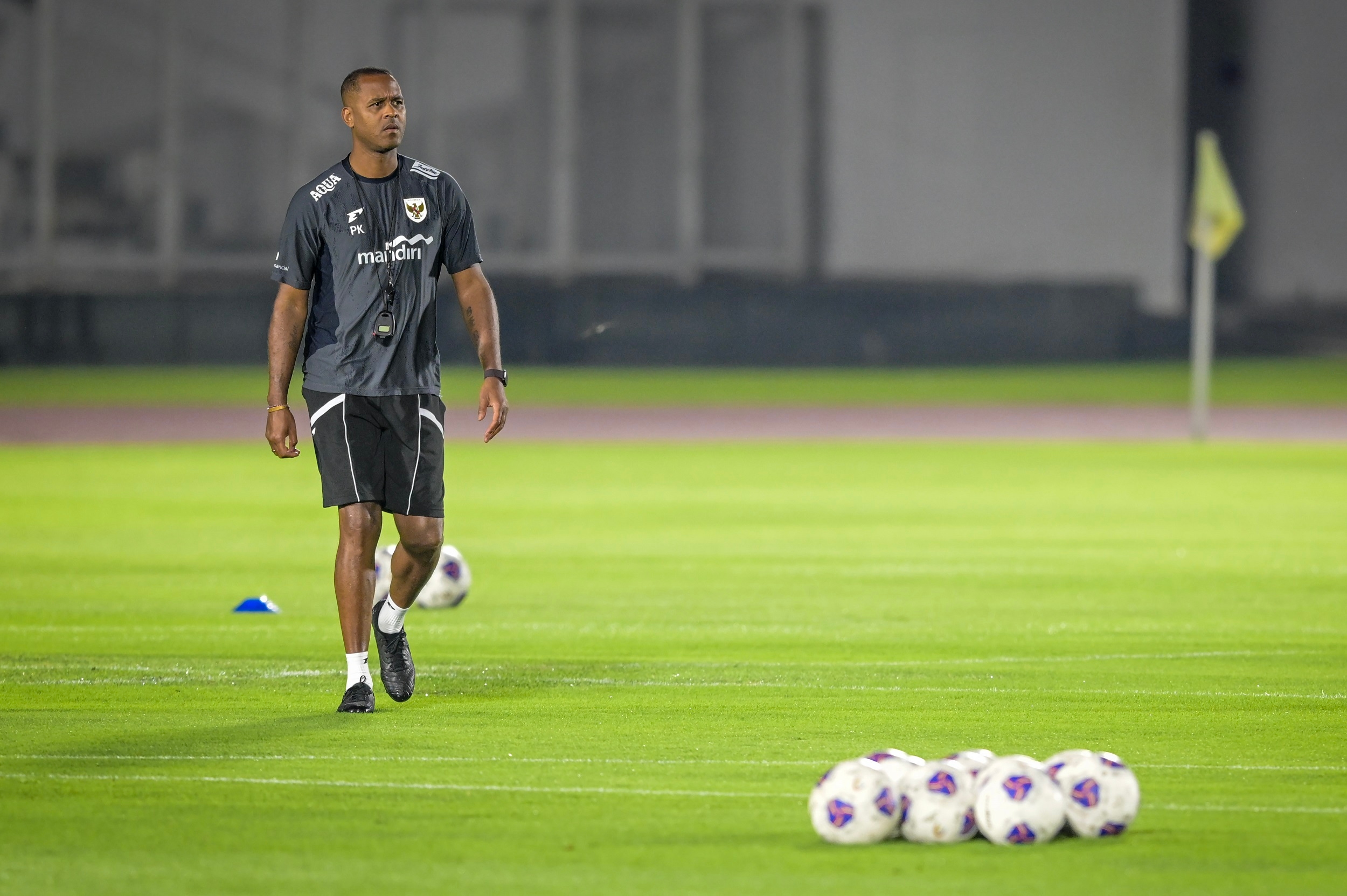 Sikap Patrick Kluivert Ogah Sapa Suporter Usai Laga Lawan Irak Masuk Pertimbangan Evaluasi PSSI