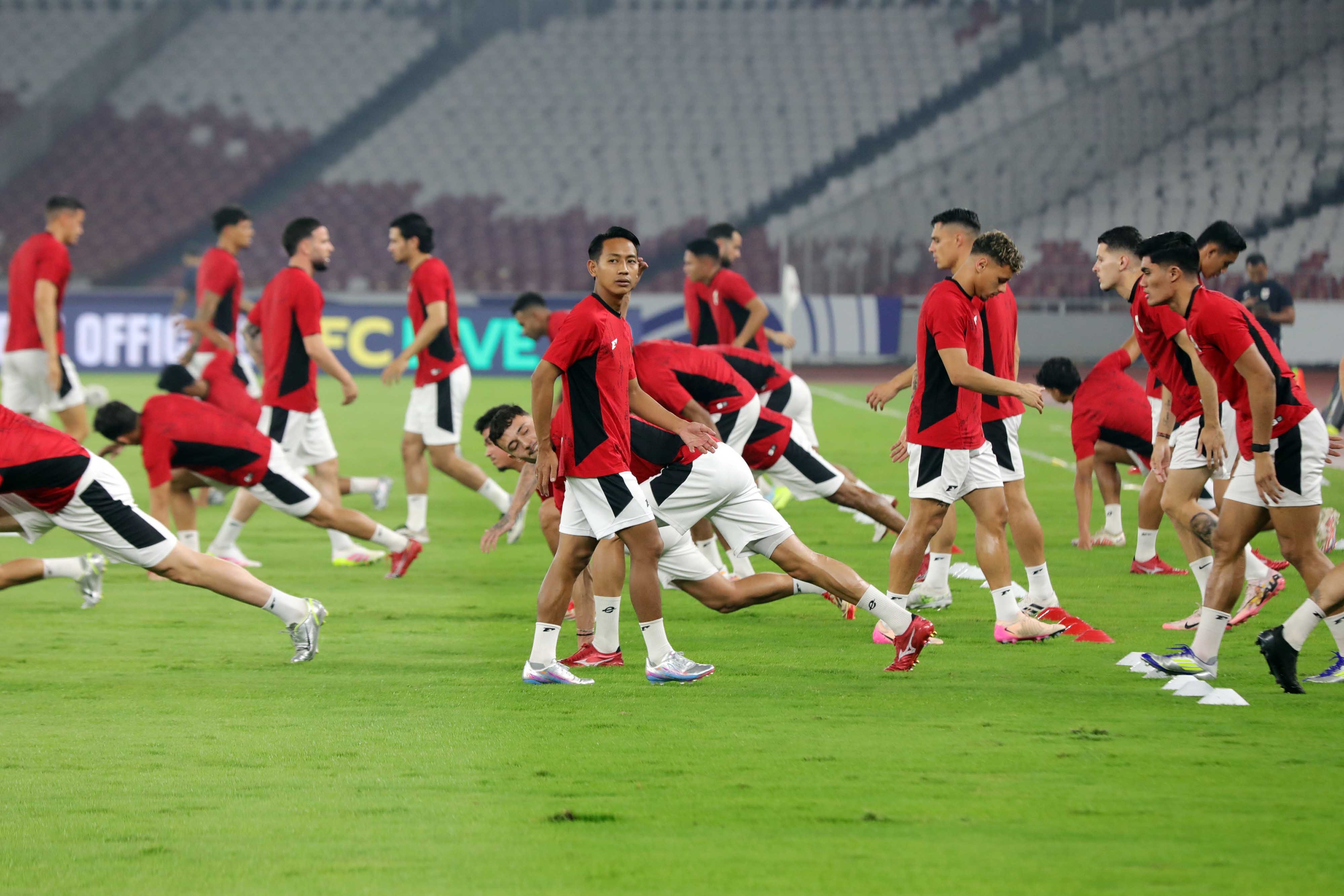 Susunan Pemain Timnas Indonesia vs China: Formasi 3-4-1-2, Ole Romeny dan Egy Duet di Lini Depan