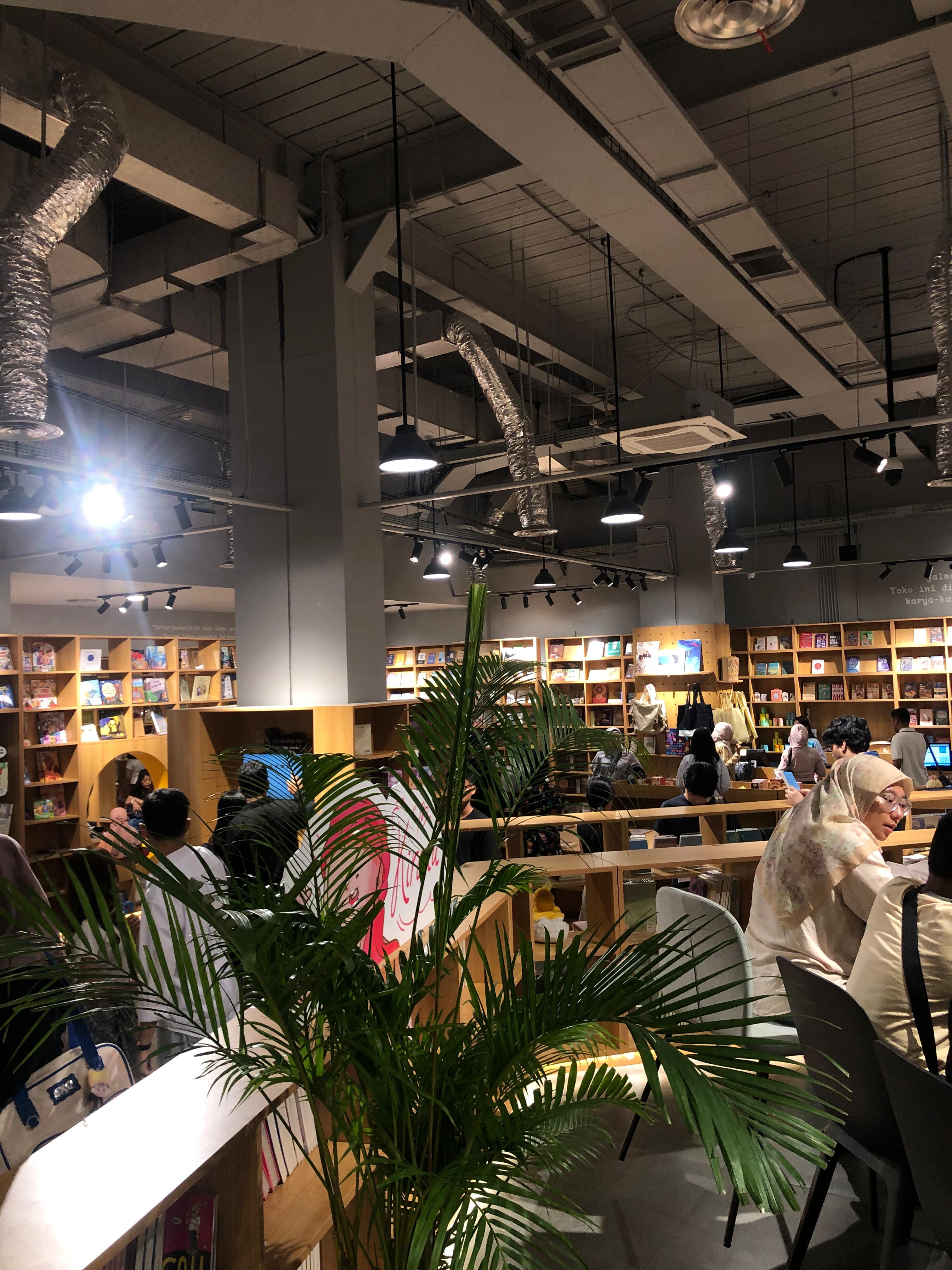 Gramedia Hadir Lagi di Blok M dengan Wajah Baru, Modern dan Instragramable!