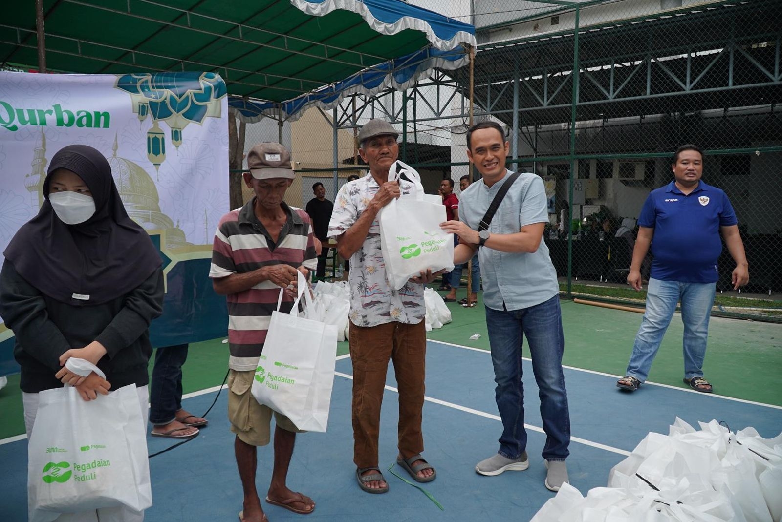 PT Pegadaian Kanwil XI Semarang Salurkan 70 Hewan Kurban di Momen Idul Adha 2025