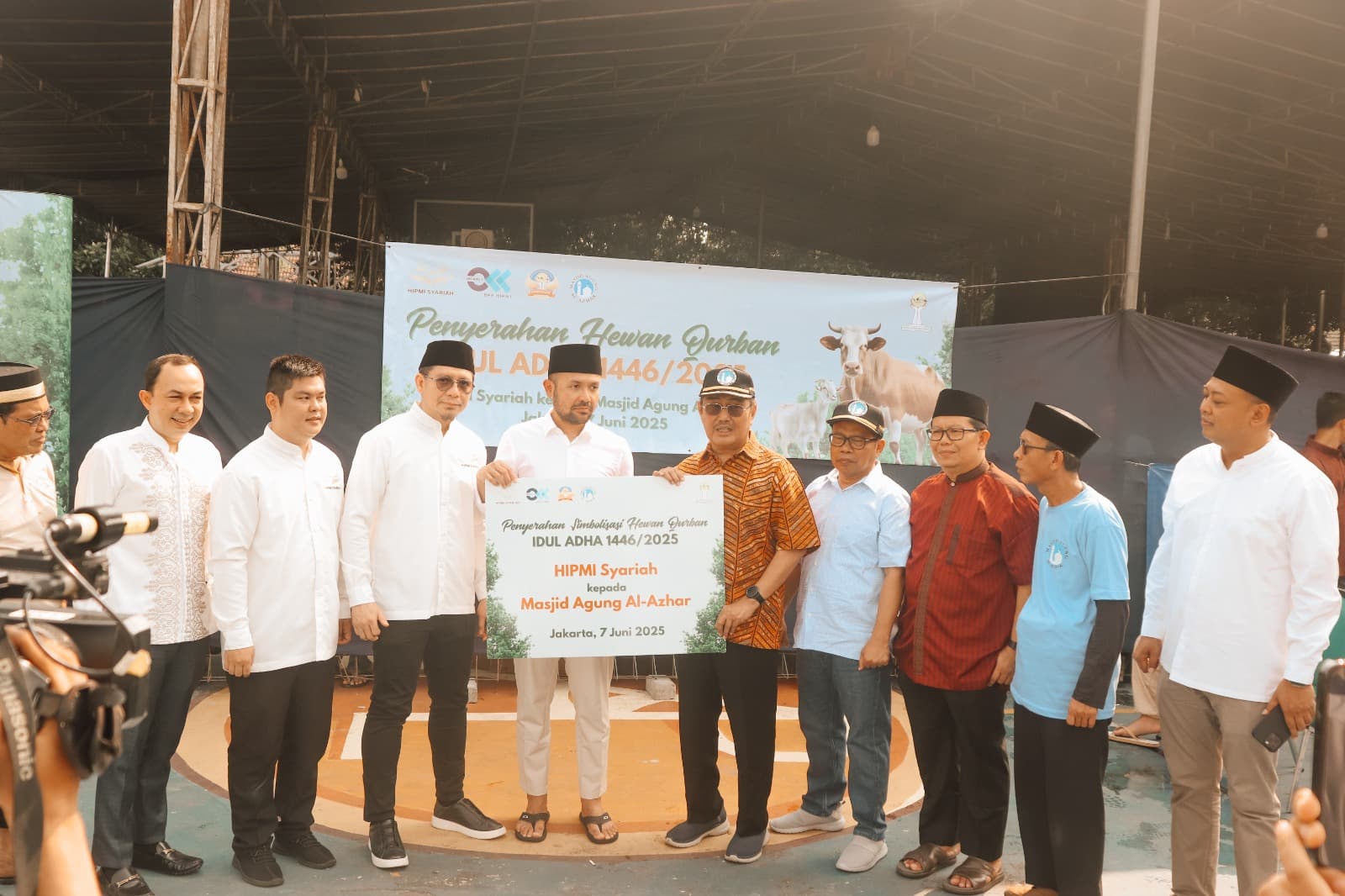 HIPMI dan HIPMI Syariah Gelar Kurban Berbagi untuk Sesama di Idul Adha 1446 H