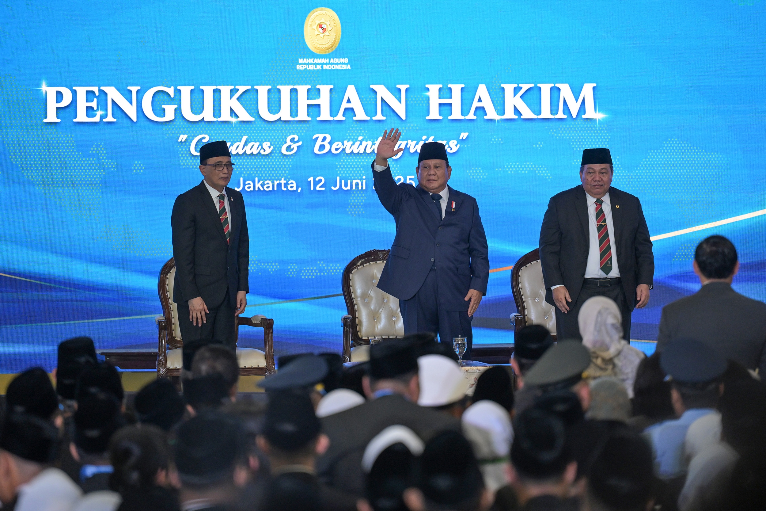 Naikkan Gaji Hakim, Prabowo Rela Potong Anggaran TNI/Polri: Indonesia Butuh Hakim yang Tak Bisa Dibeli