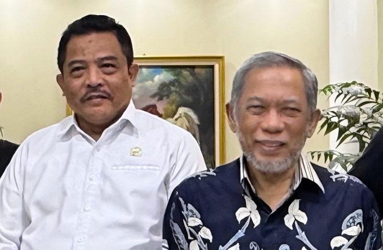 Kembalinya Kekaisaran Lama