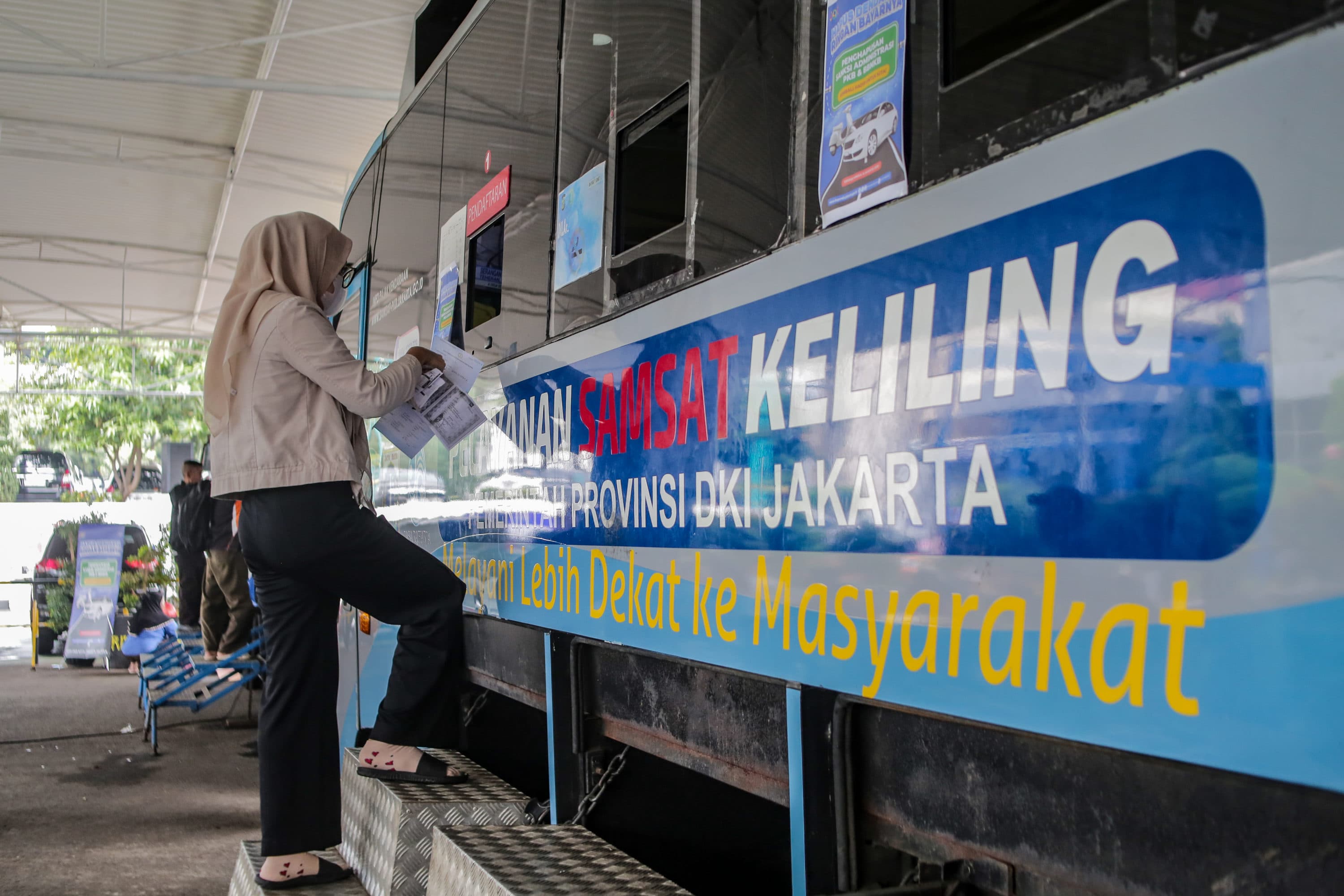 5 Aplikasi Bayar Pajak Kendaraan Mudah dan Aman