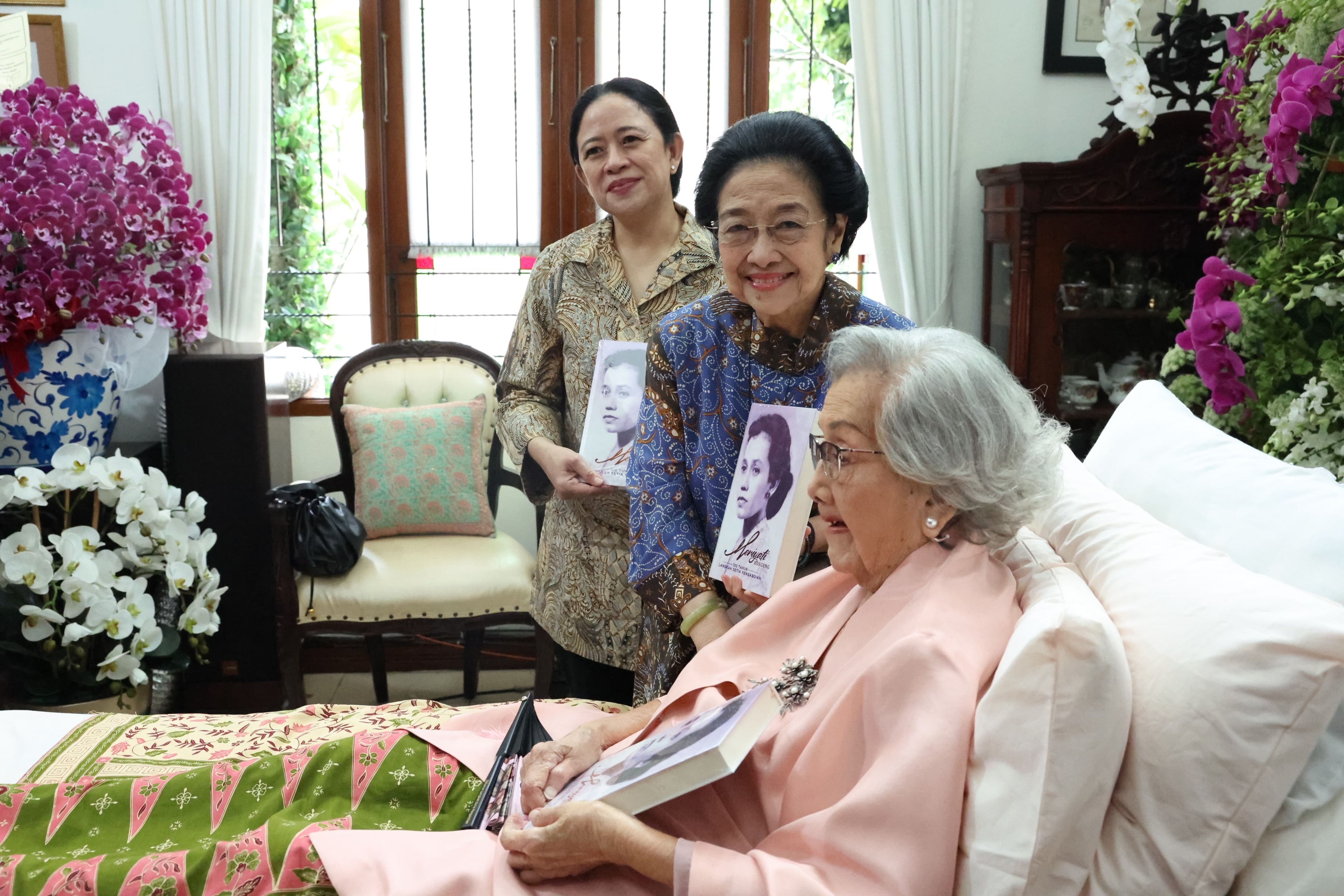 Megawati dan Puan Peringati 100 Tahun Istri Jenderal Hoegeng, Junjung Tinggi Kejujuran dan Integritas