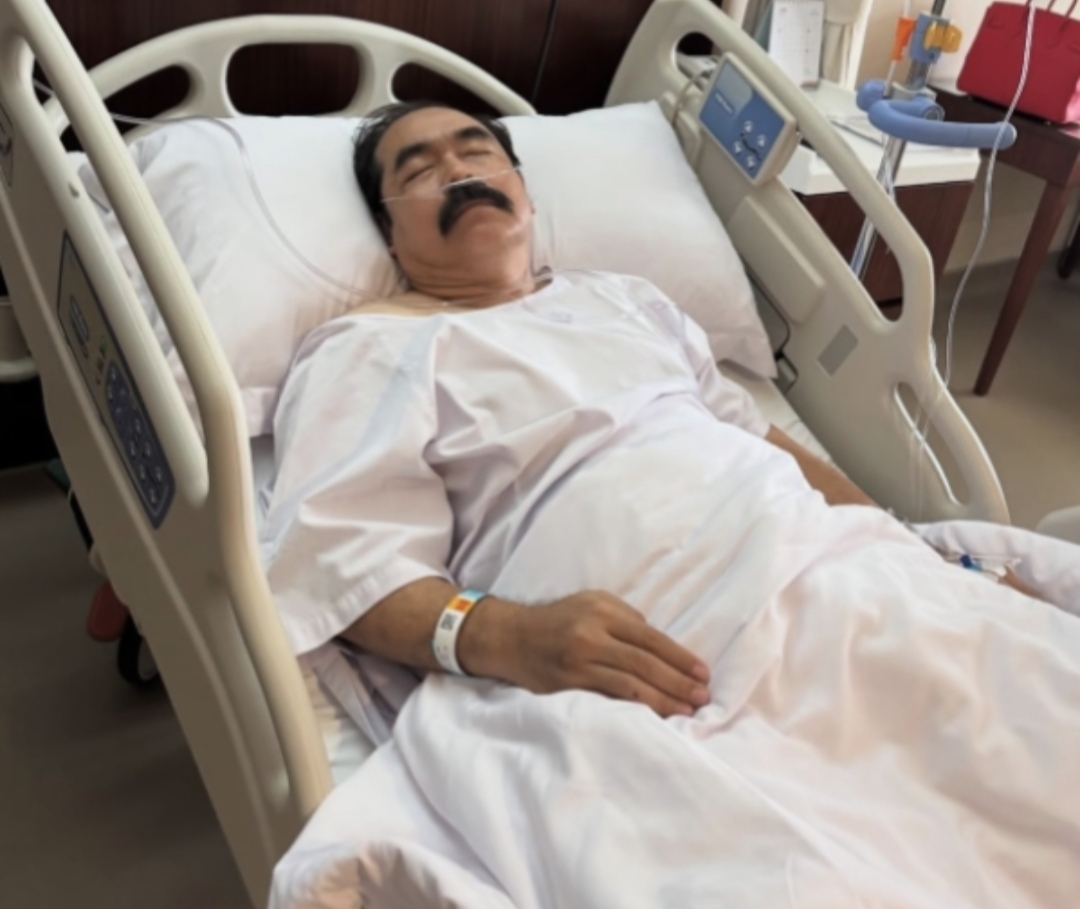 Suami Inul Daratista Belum Sadar Pasca Operasi Kaki Kena Batu Karang