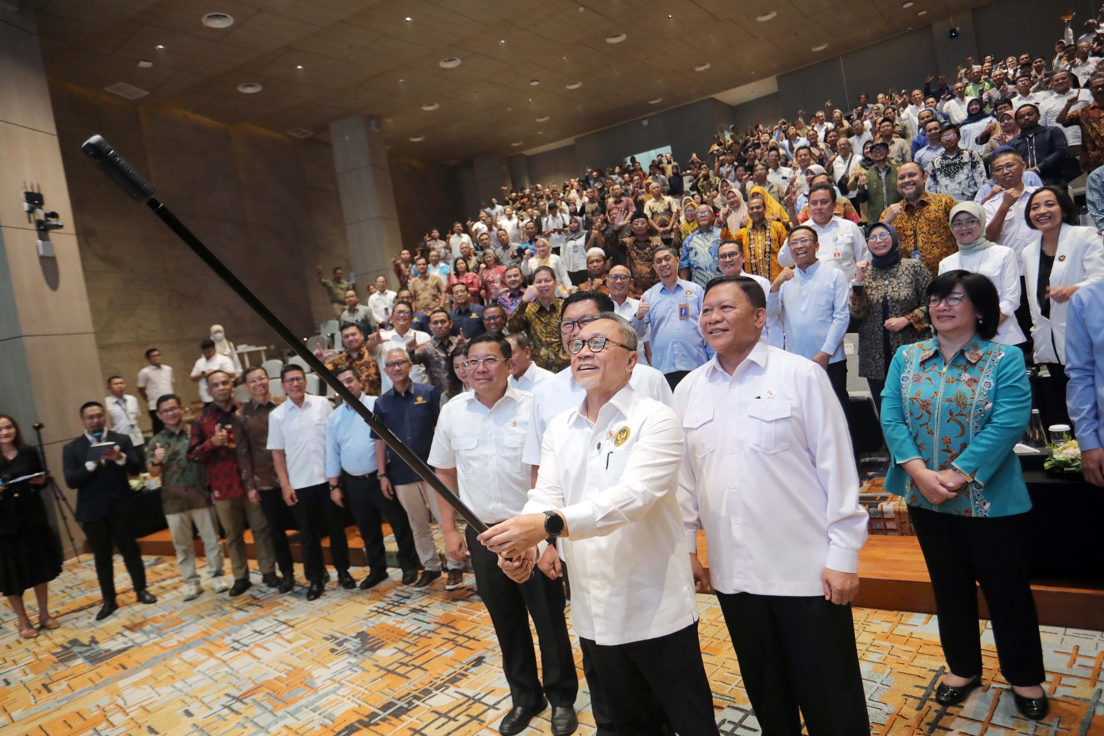 Zulhas: Swasembada Pangan Butuh Investasi Teknologi, Bukan Sekadar Lahan