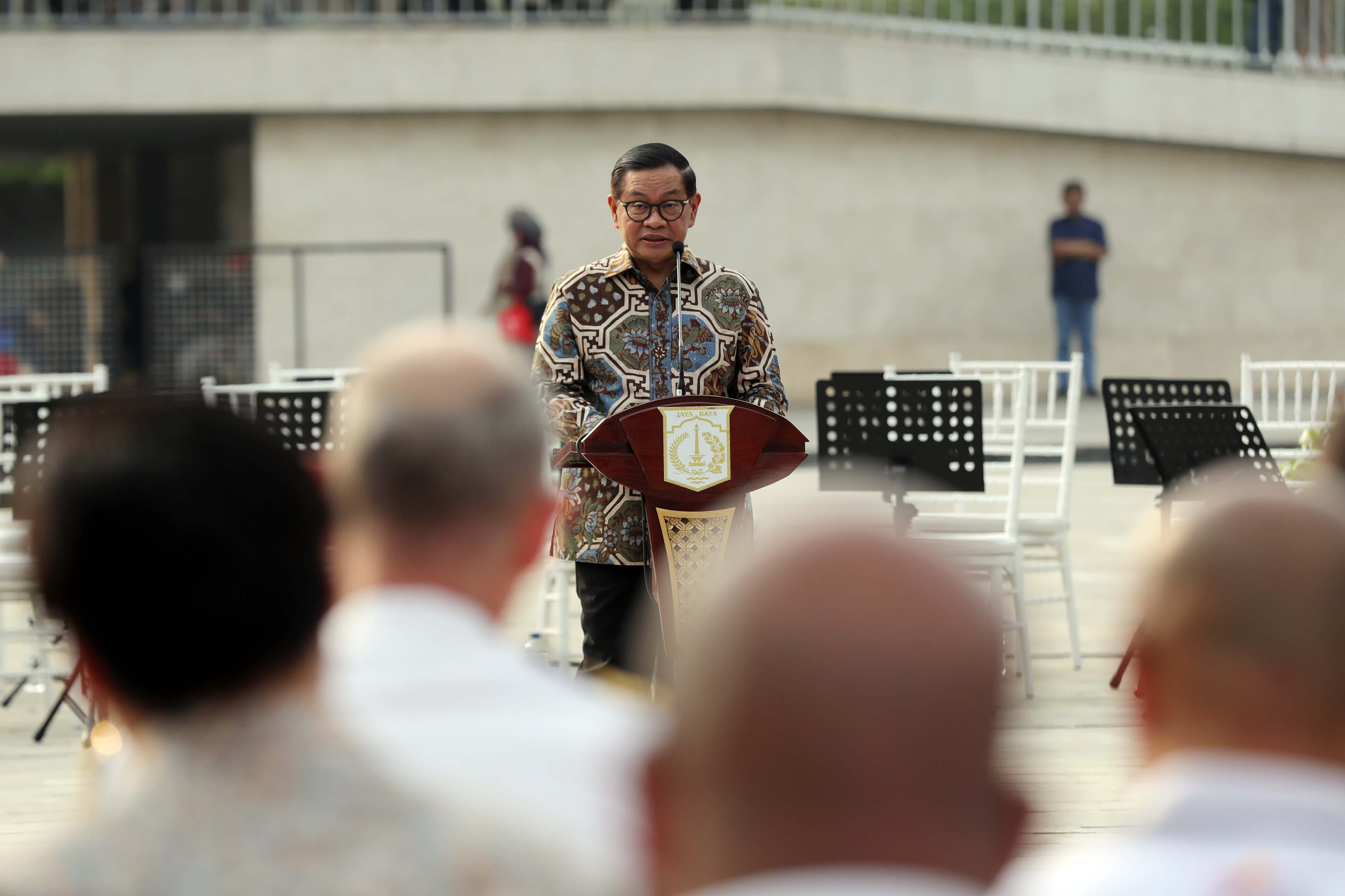 Arahan Tegas Pramono: Kesehatan Masyarakat Dijaga, UMKM Tetap Dilindungi dalam Raperda Kawasan Tanpa Rokok