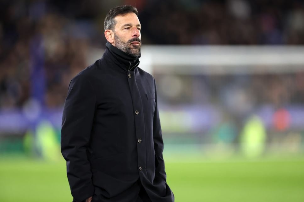 Klub Turun ke Kasta Kedua, Leicester City Resmi Pecat Ruud Van Nistelrooy