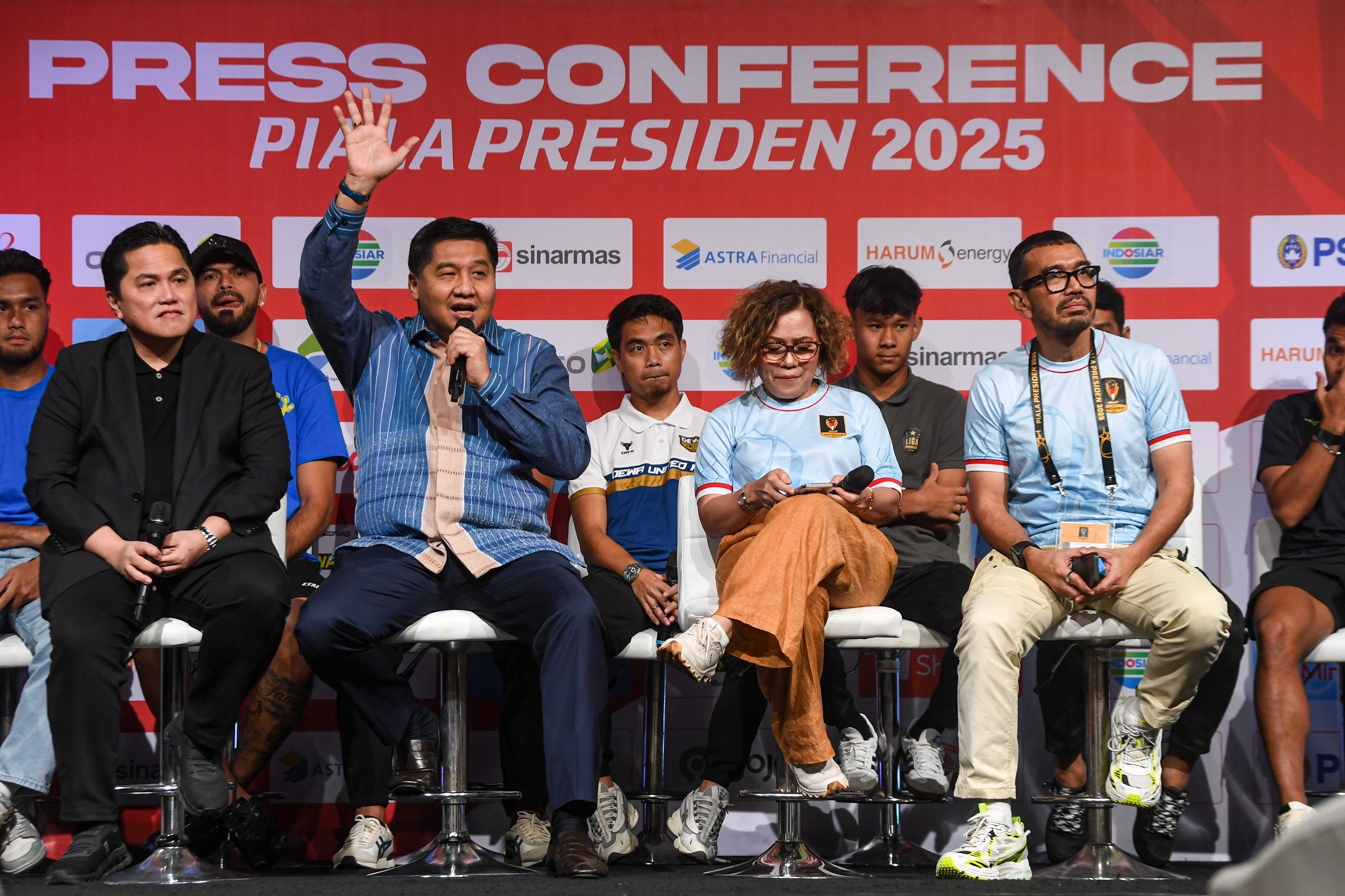 Dipancing Komika, Maruarar Sirait Tambah Hadiah Piala Presiden 300 Juta untuk Juara 5 dan 6