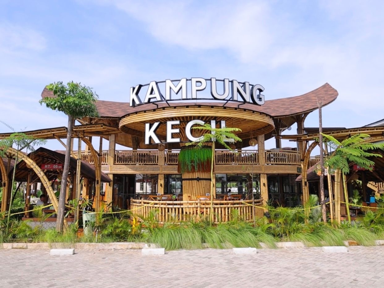 Kampung Kecil PIK2: Suasana Desa di Tengah Kota yang Bikin Betah