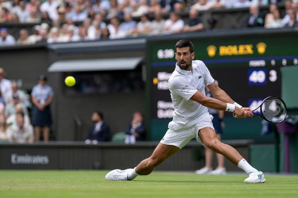 Wimbledon: Novak Djokovic Melaju ke Putaran 4 dengan Kemenangan ke-100