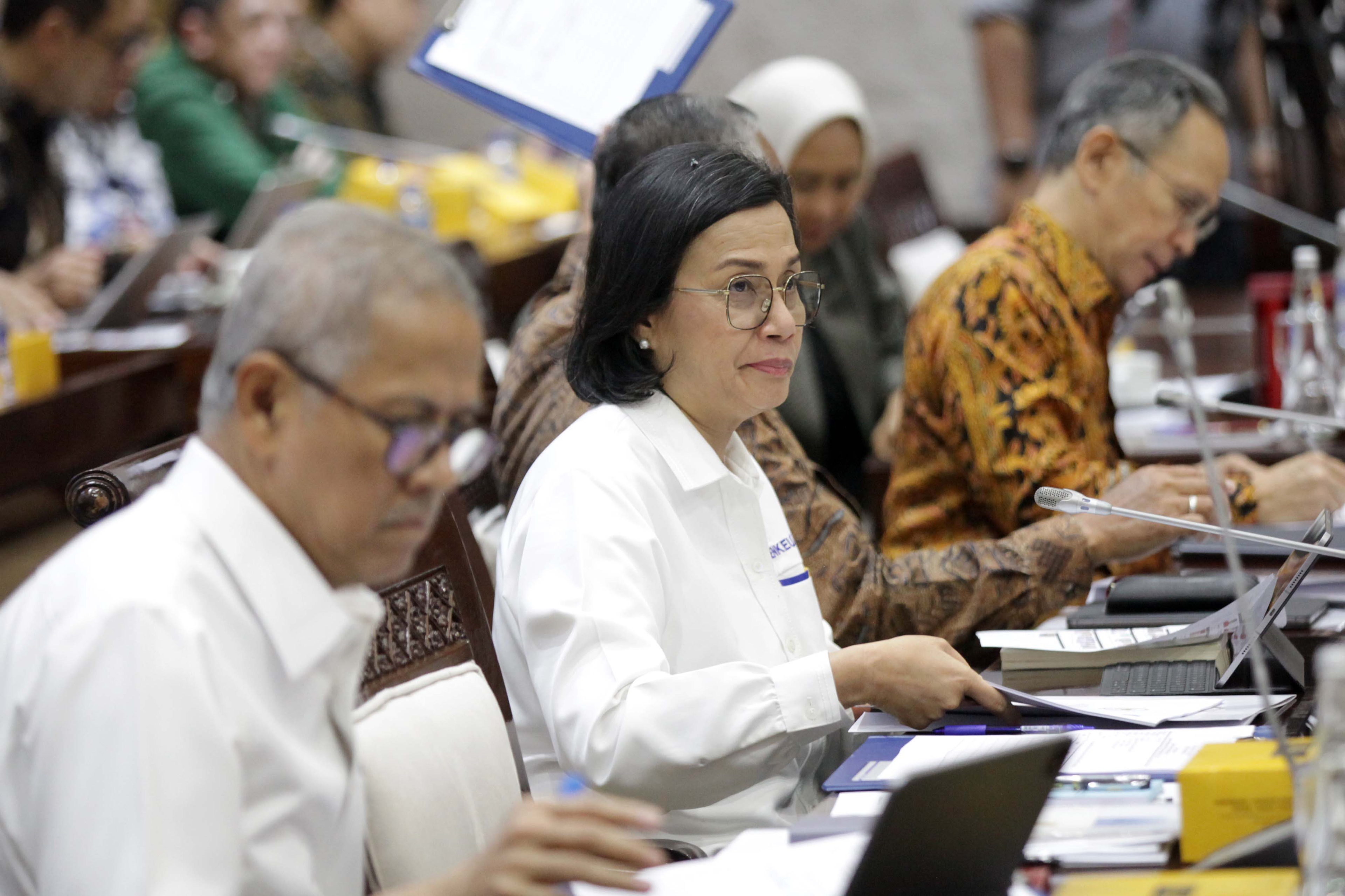 Sri Mulyani Hadapi Dilema Antara Keseimbangan Pajak dan Investasi