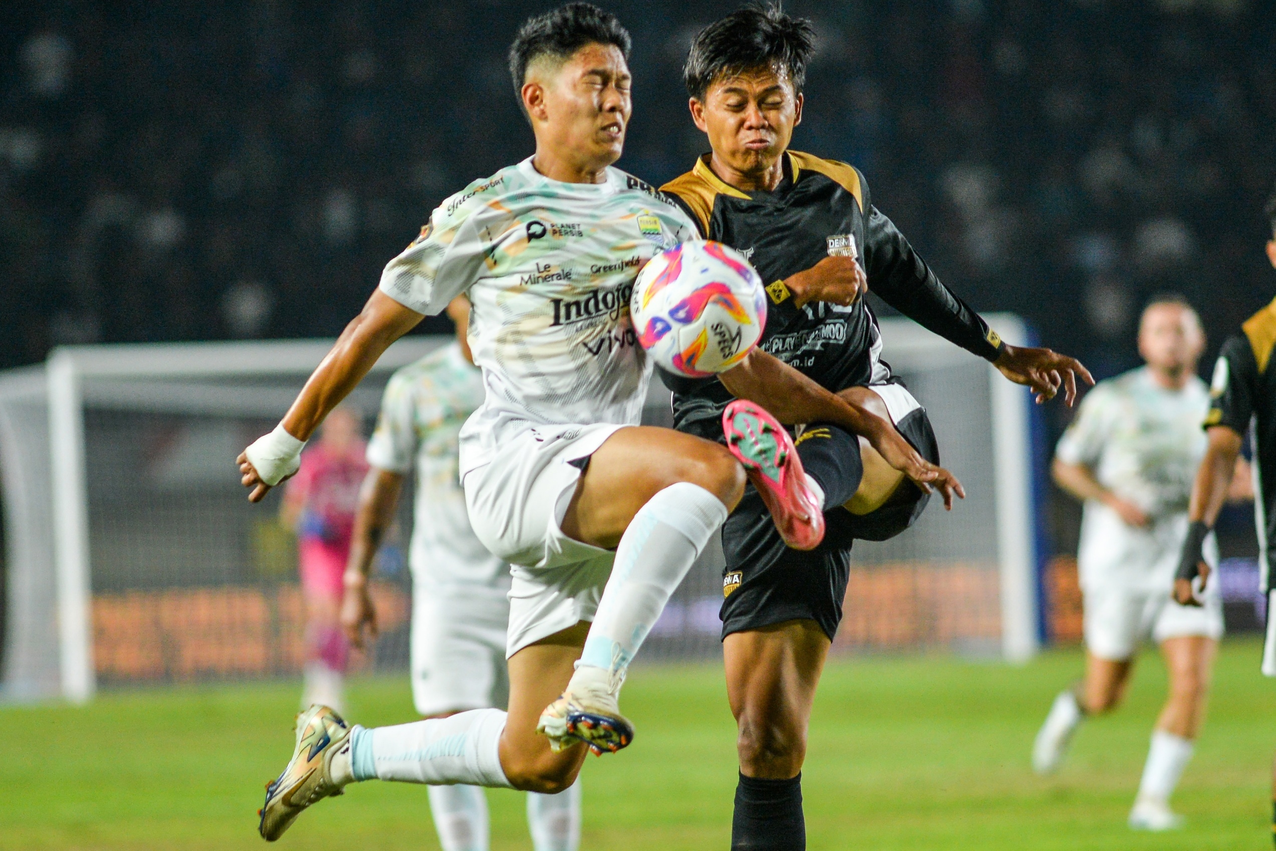 Piala Presiden: 10 Pemain Dewa United Paksa Imbang Persib Bandung 1-1
