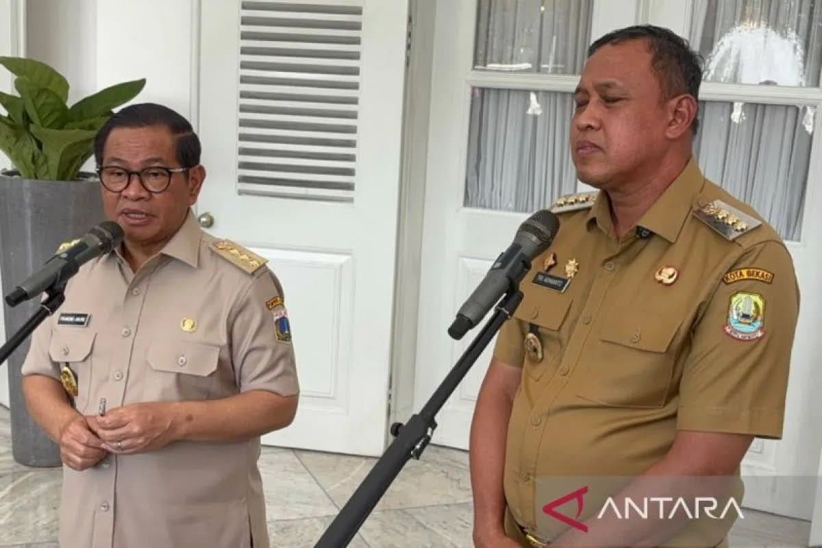 Pramono Tawarkan Bantuan Pompa Penyedot Air Tangani Banjir di Banten dan Bekasi